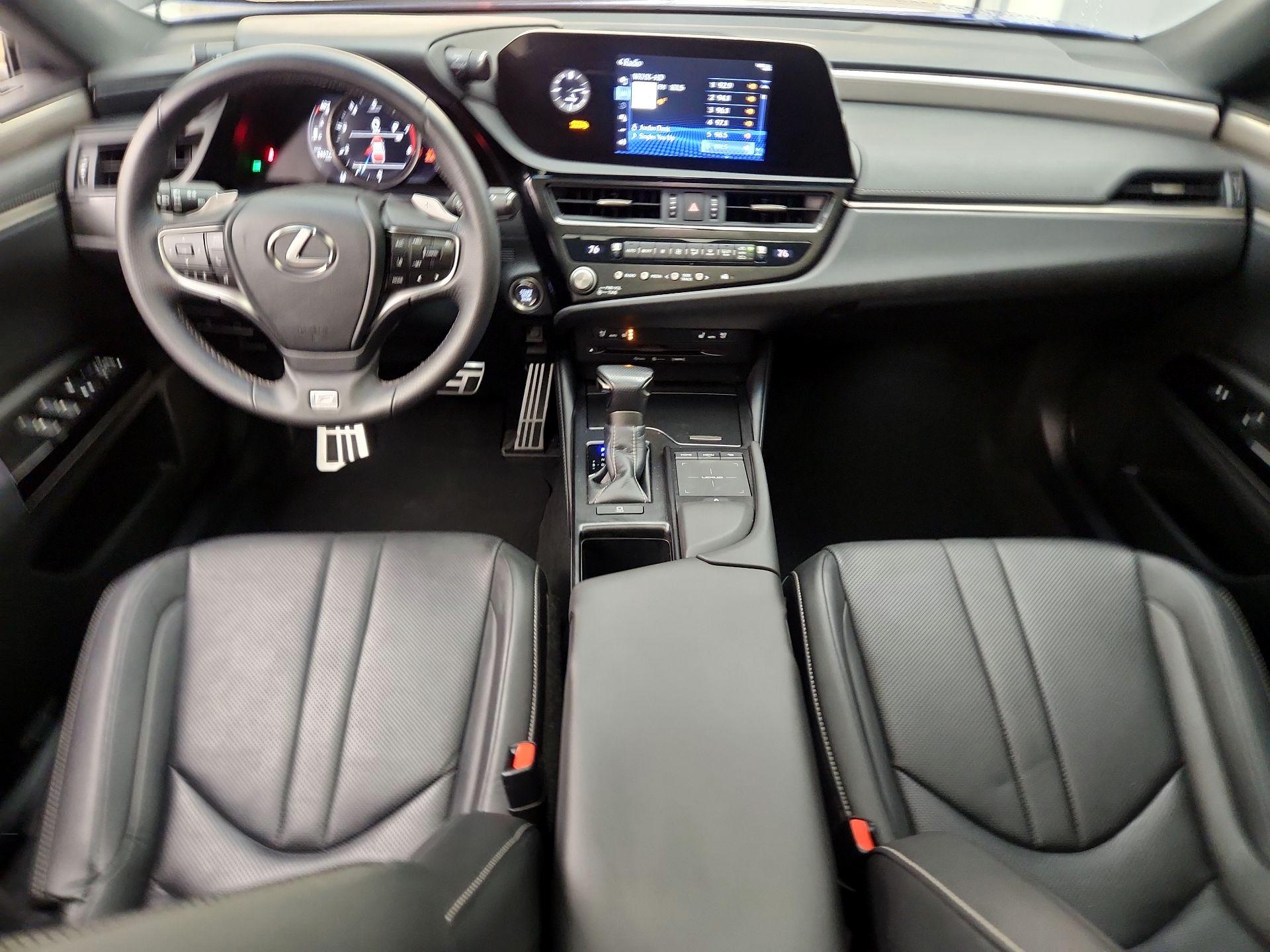 Thumbnail: 2022 Lexus ES - 9