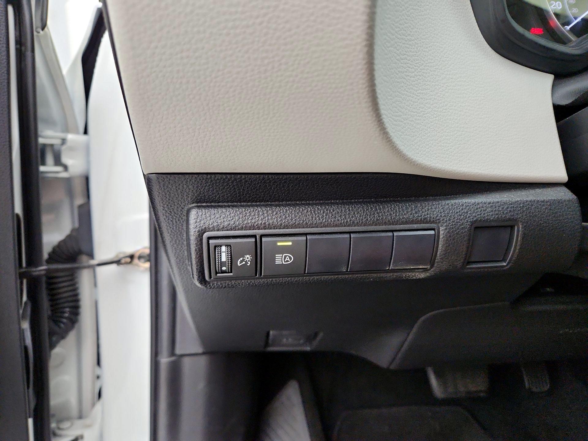 Thumbnail: 2021 Toyota Corolla - 13