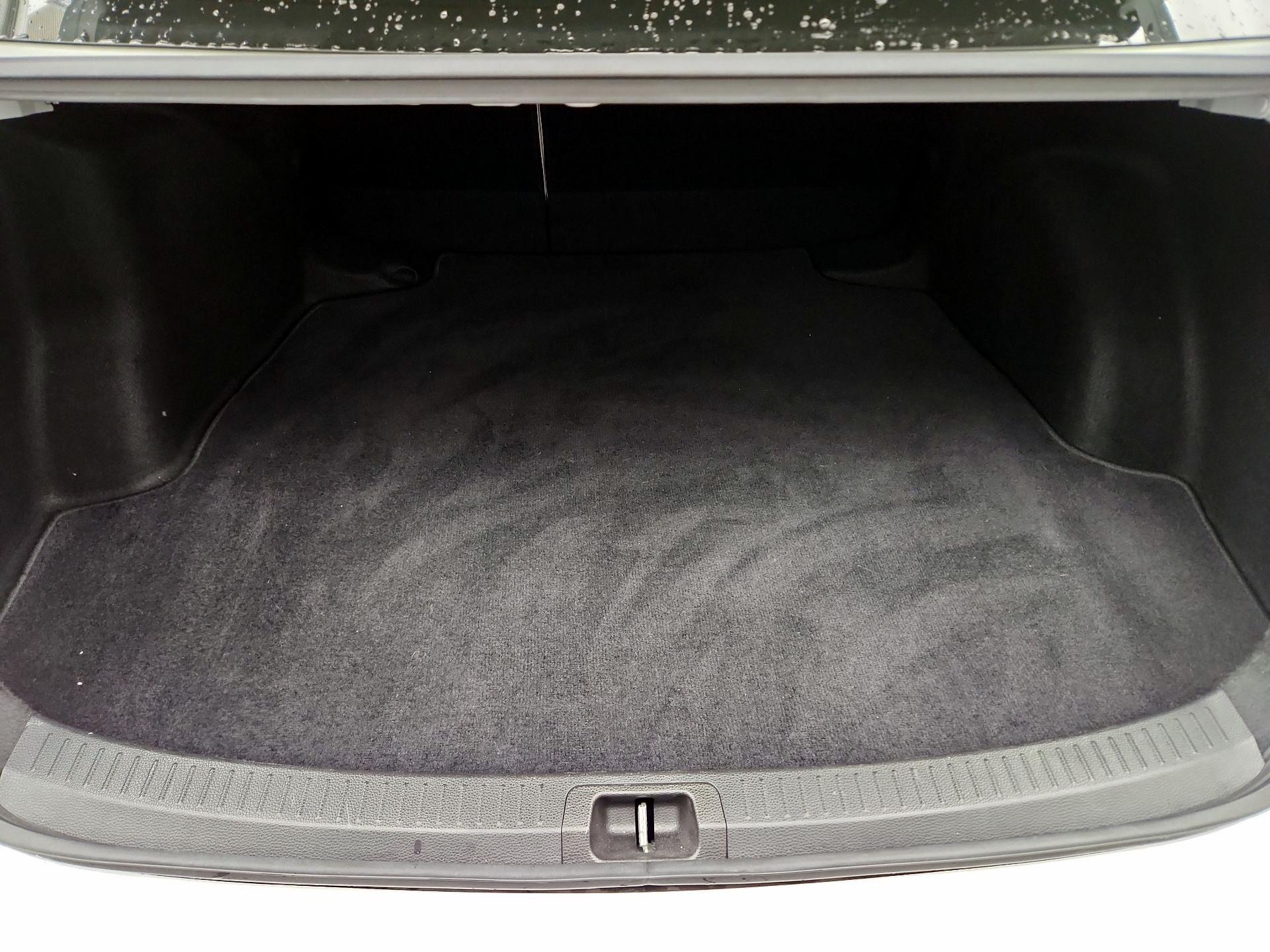 Thumbnail: 2021 Toyota Corolla - 20