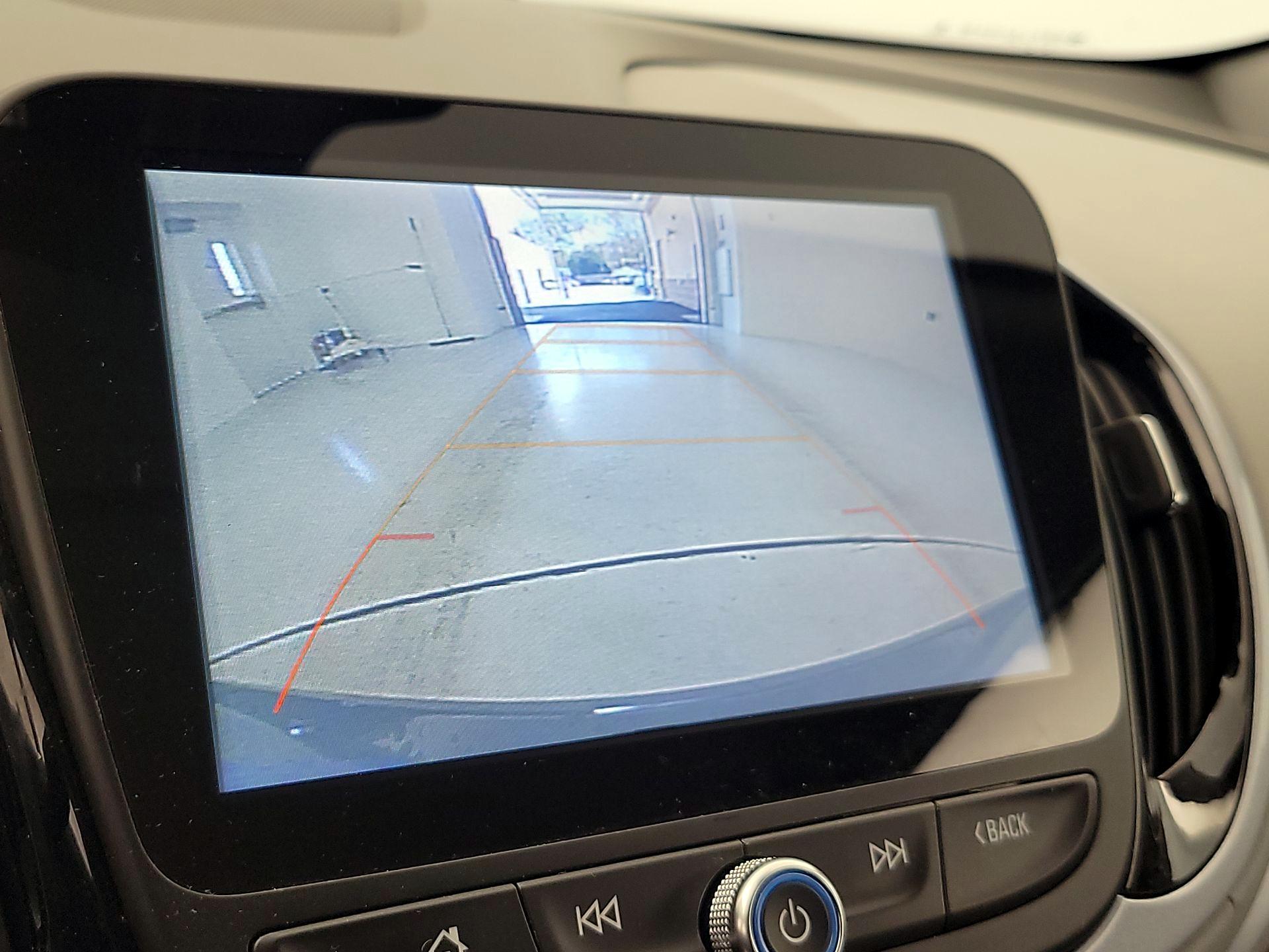 Thumbnail: 2018 Chevrolet Volt - 14