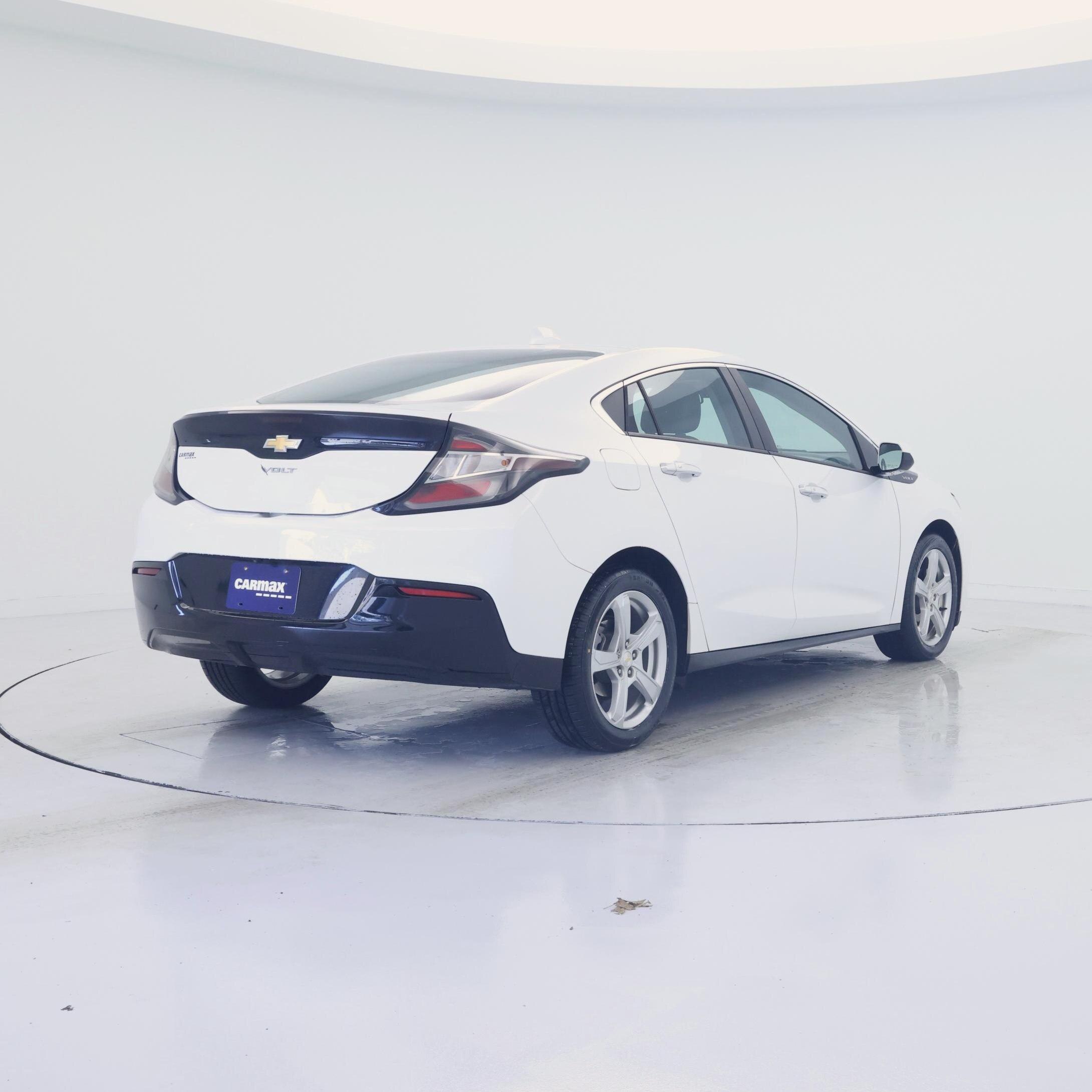 Thumbnail: 2018 Chevrolet Volt - 8