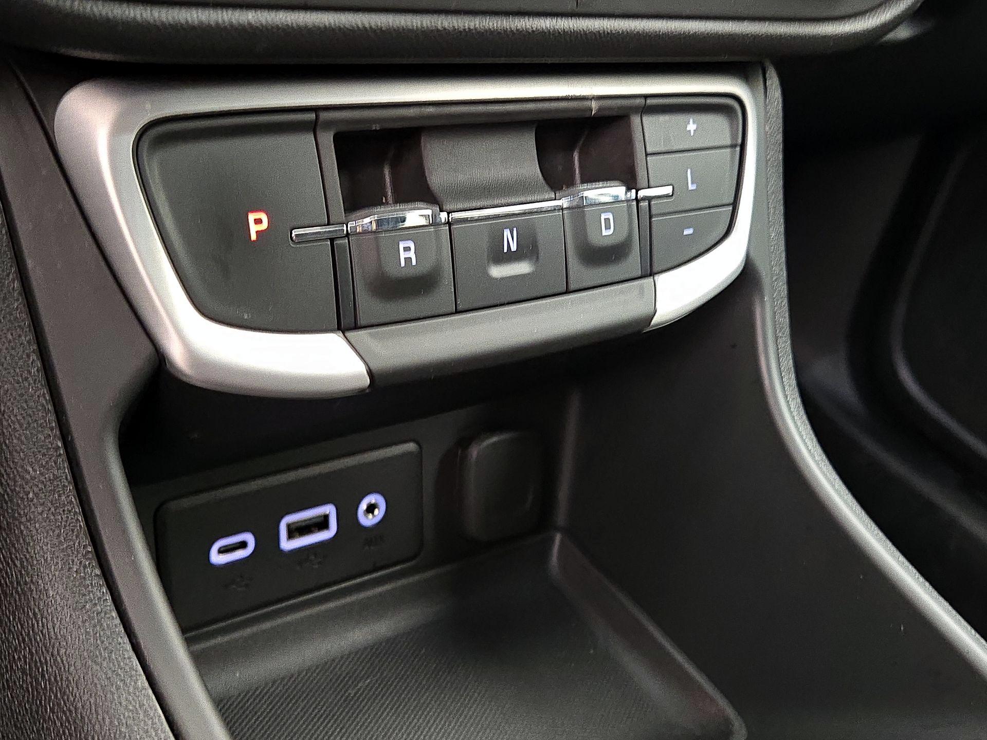 Thumbnail: 2022 GMC Terrain - 16