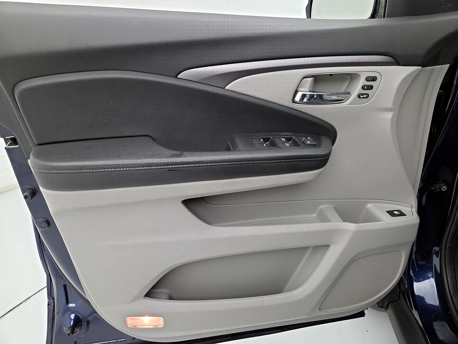 Thumbnail: 2023 Honda Ridgeline - 12