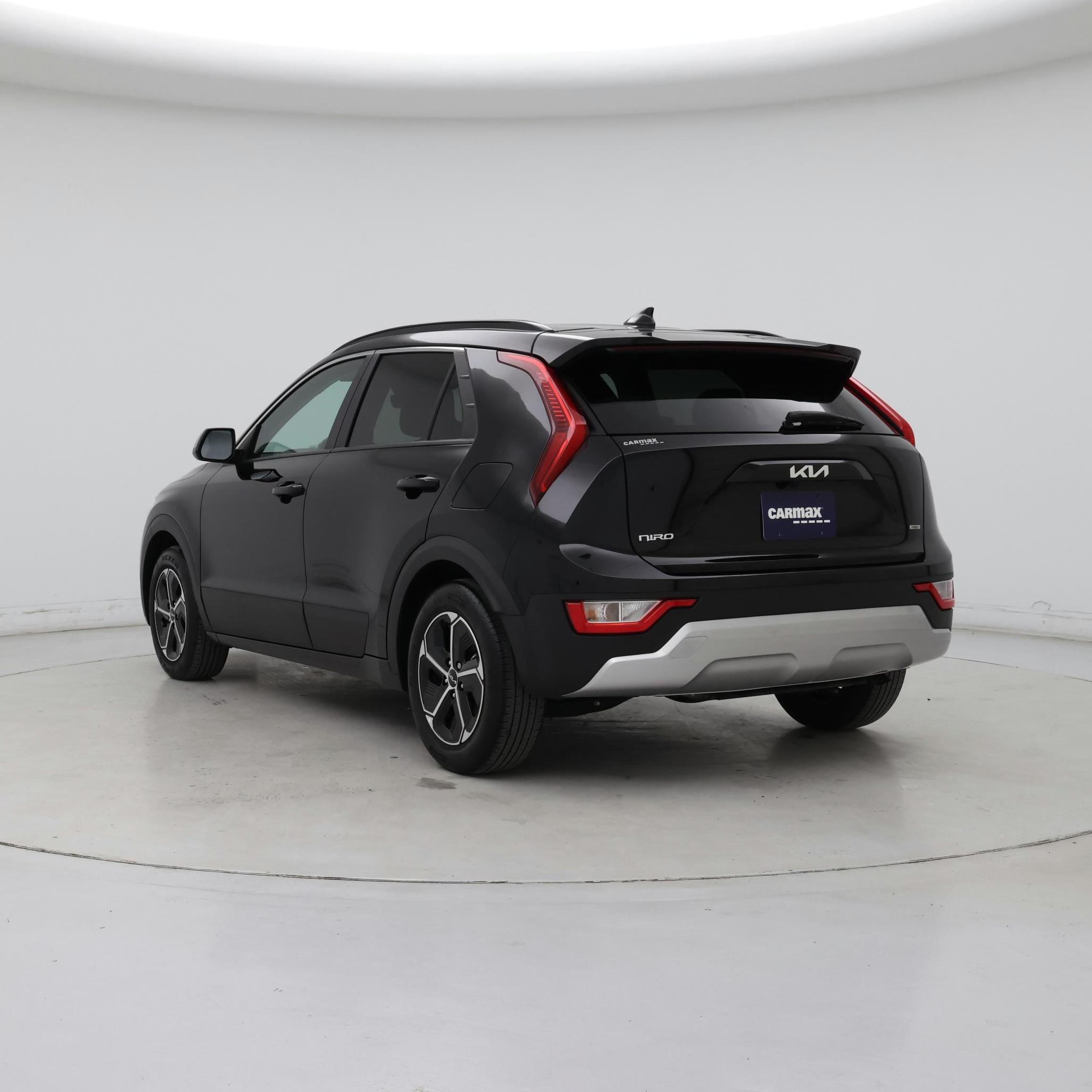 Thumbnail: 2023 Kia Niro - 2