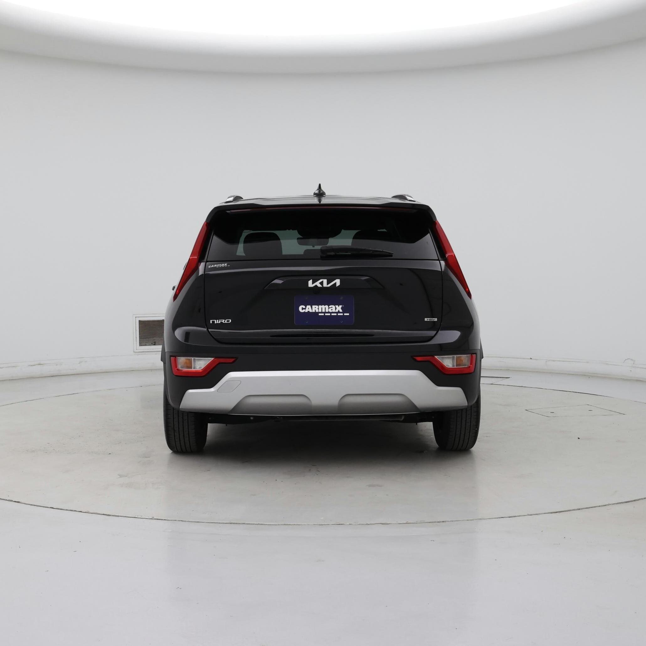 Thumbnail: 2023 Kia Niro - 6