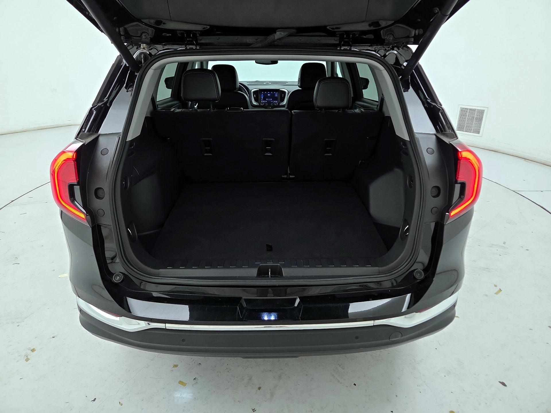 Thumbnail: 2022 GMC Terrain - 20