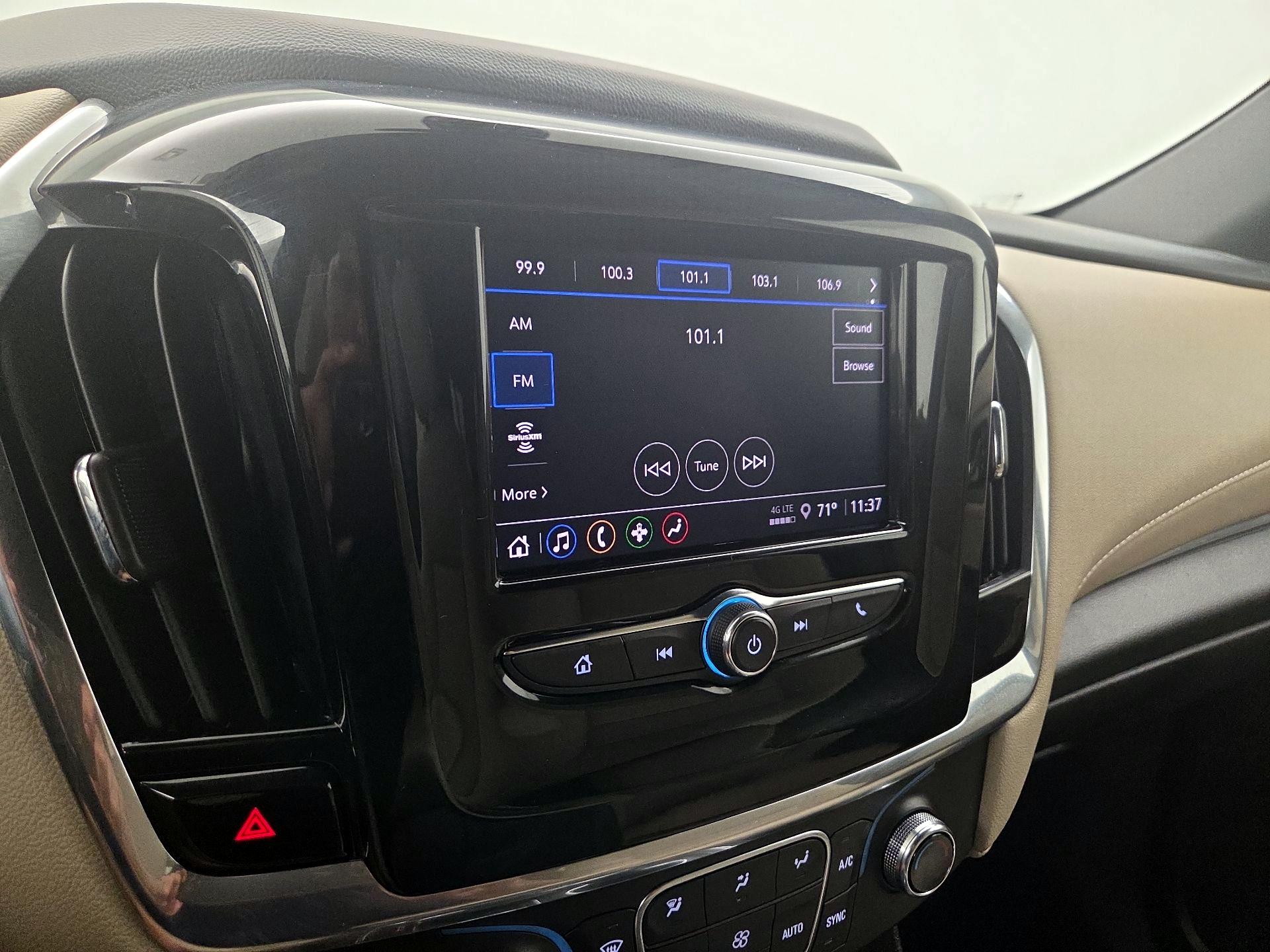 Thumbnail: 2023 Chevrolet Traverse - 15