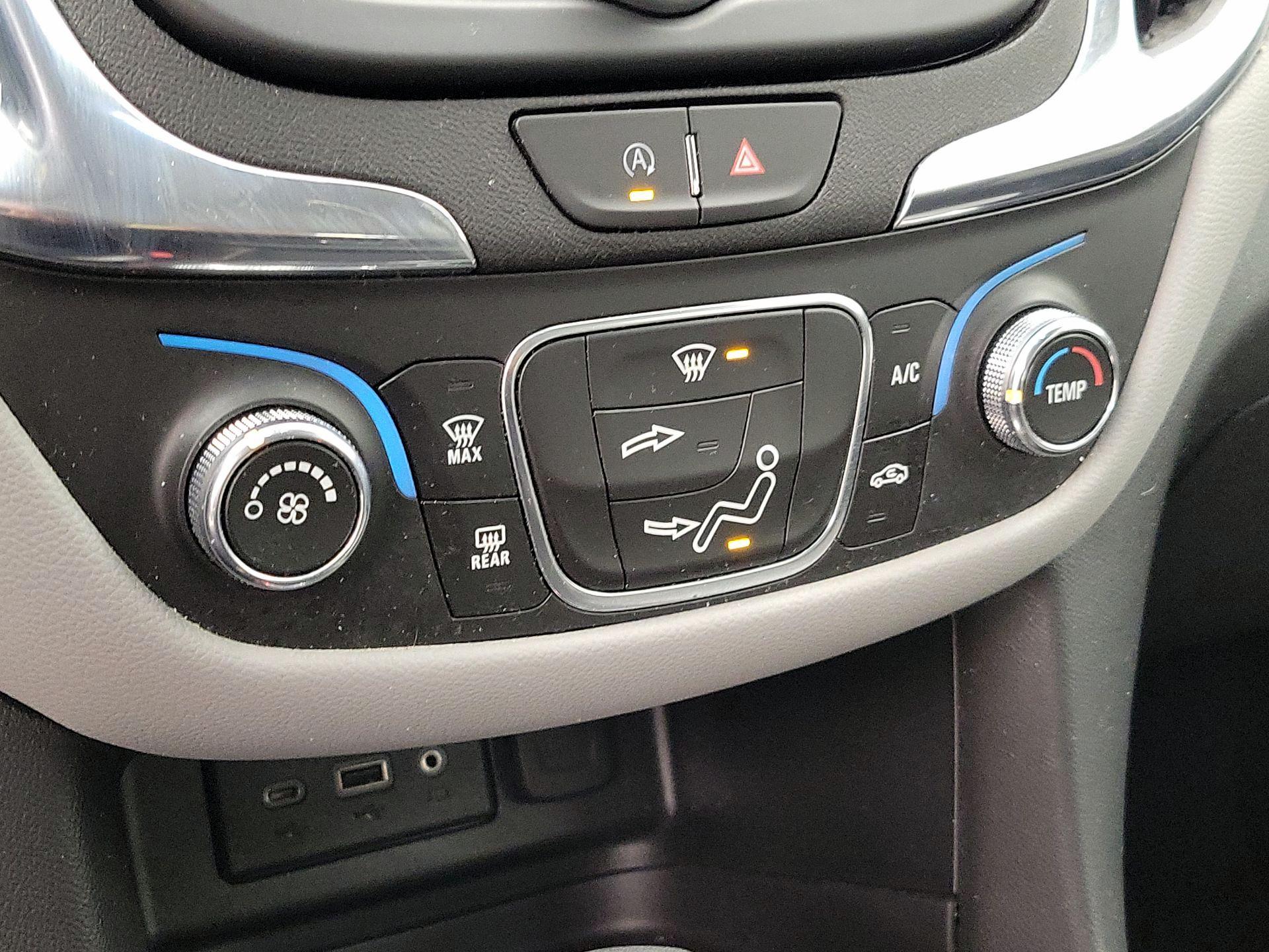 Thumbnail: 2023 Chevrolet Equinox - 16