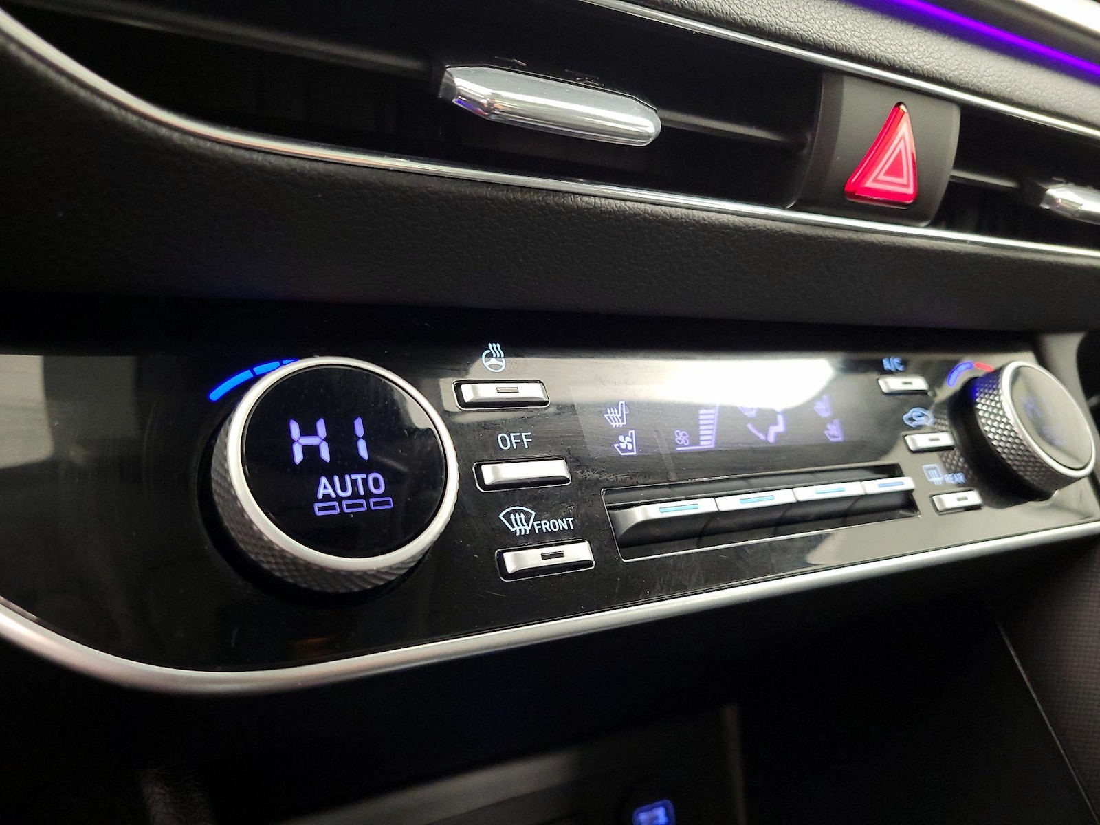 2023 Hyundai Sonata Limited - Photo 18