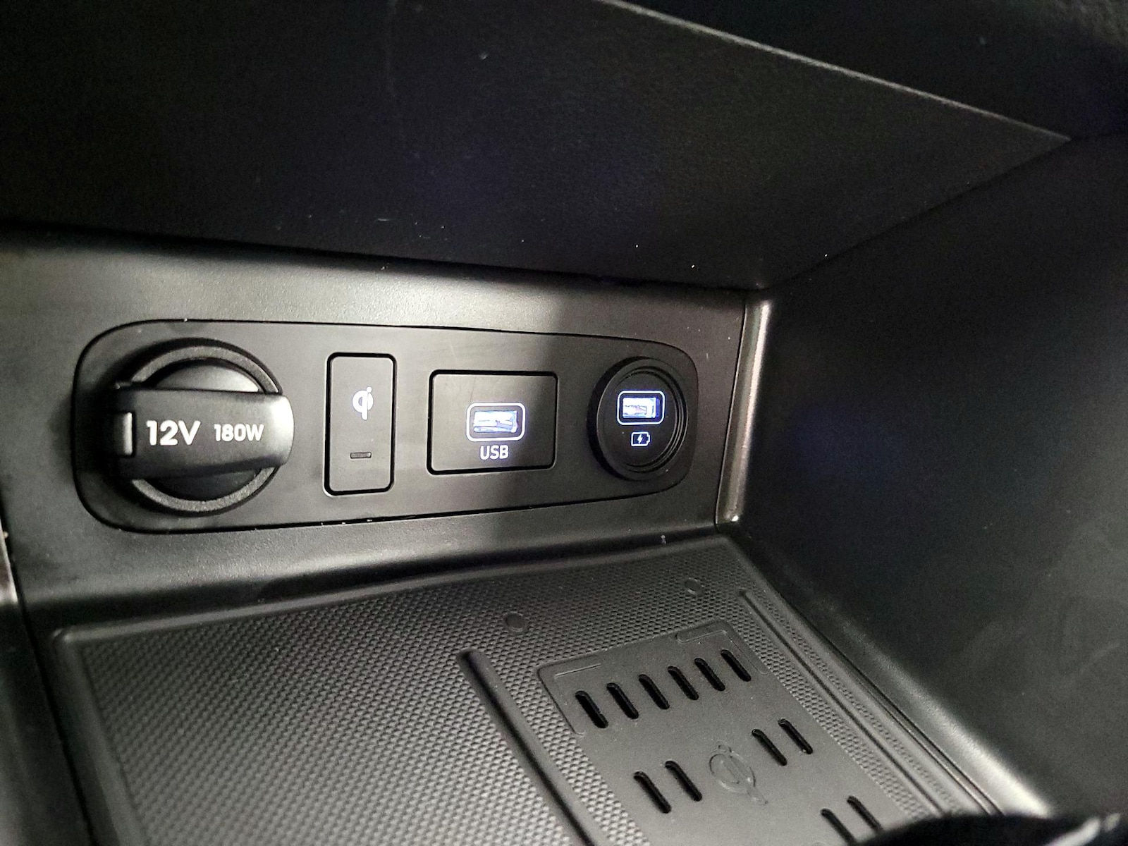2023 Hyundai Sonata Limited - Photo 20