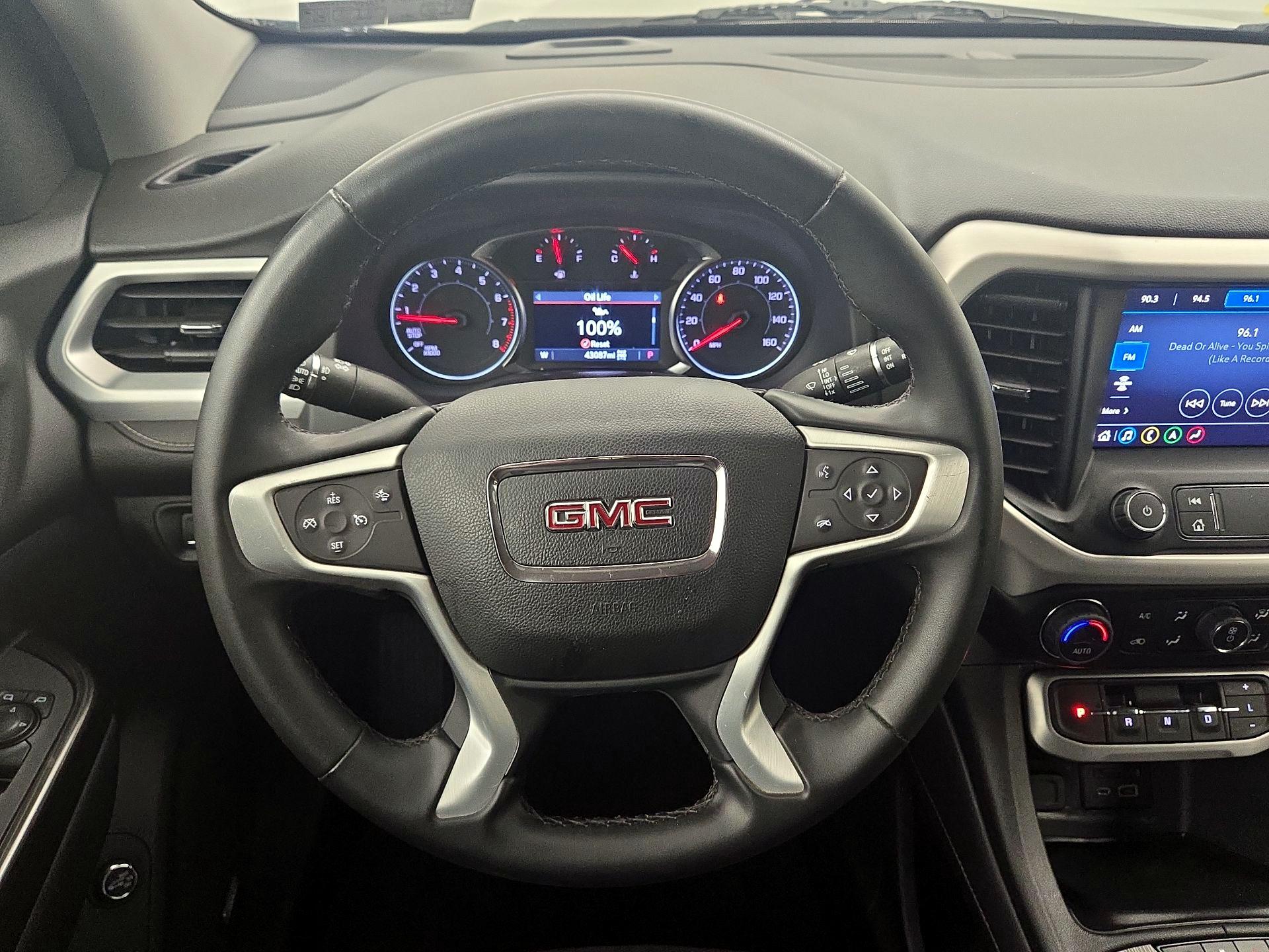 Thumbnail: 2023 GMC Acadia - 10