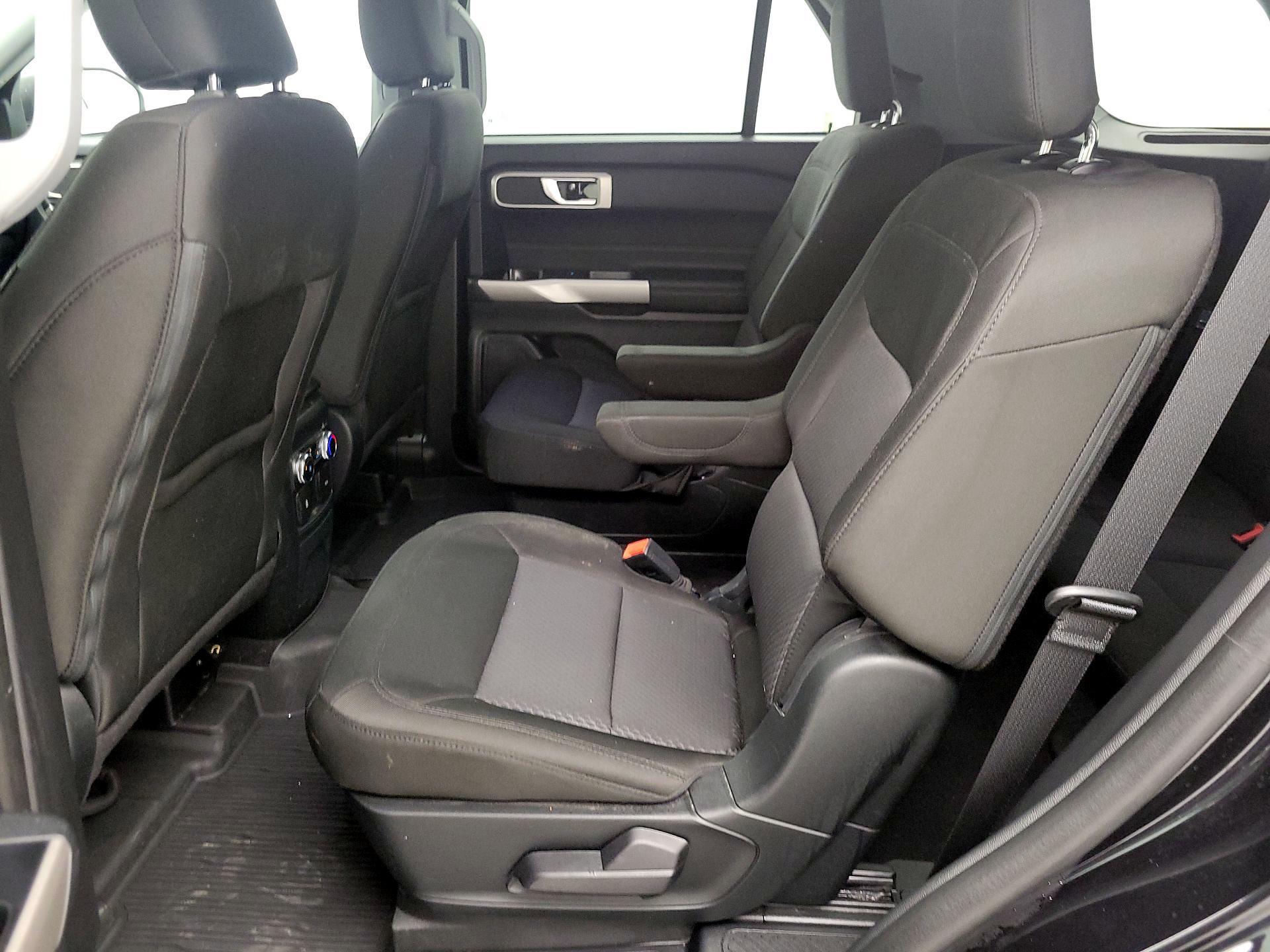 Thumbnail: 2023 Ford Explorer - 17