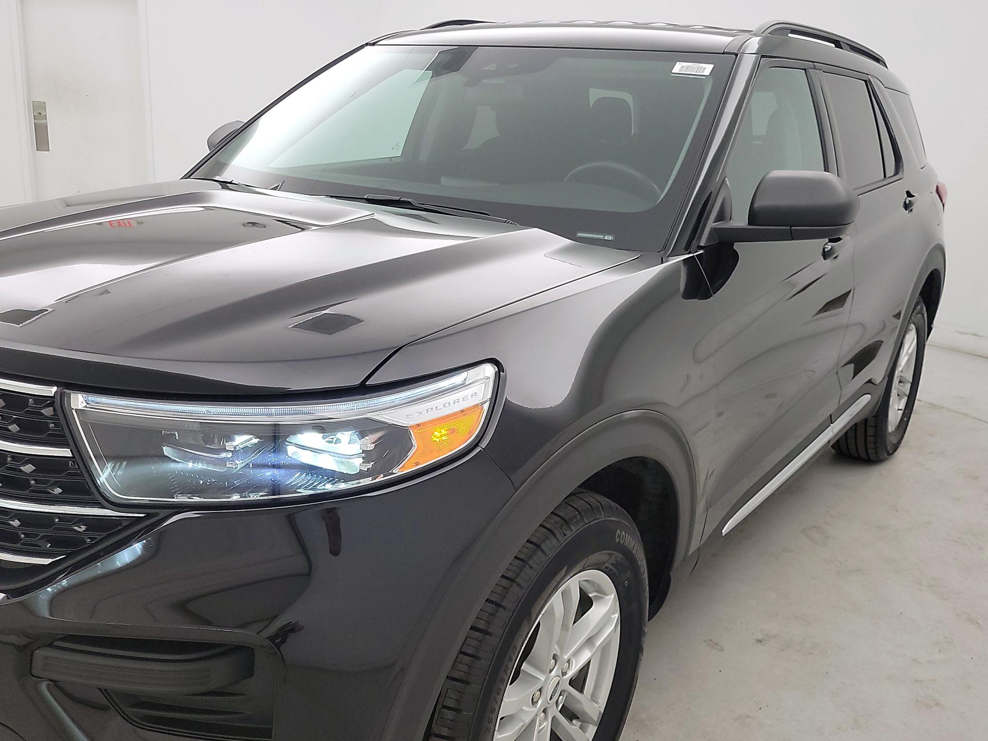 Thumbnail: 2023 Ford Explorer - 3