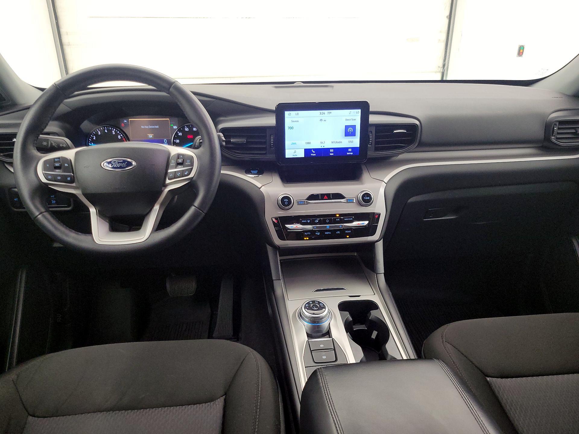 Thumbnail: 2023 Ford Explorer - 8