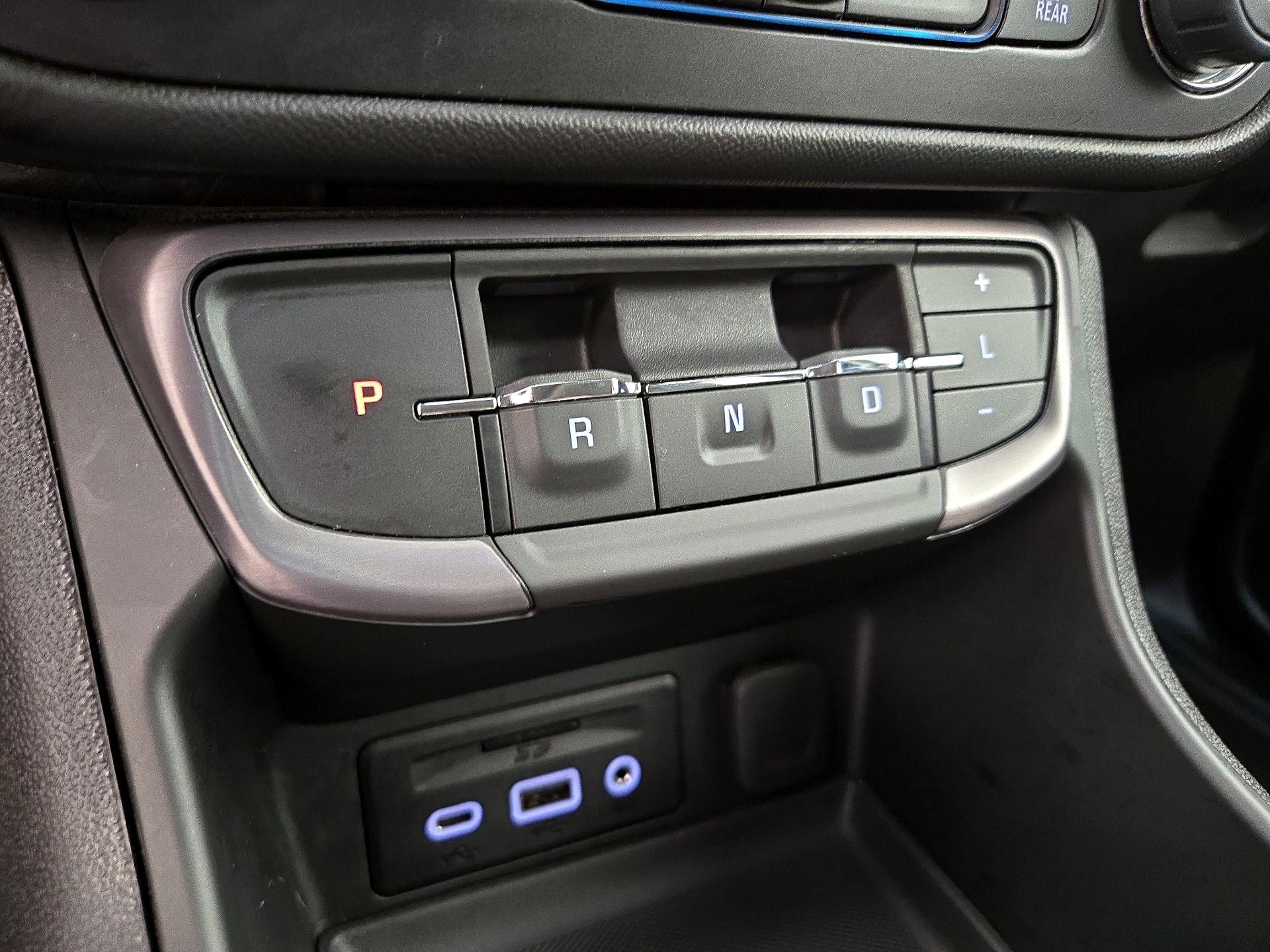 Thumbnail: 2022 GMC Terrain - 18