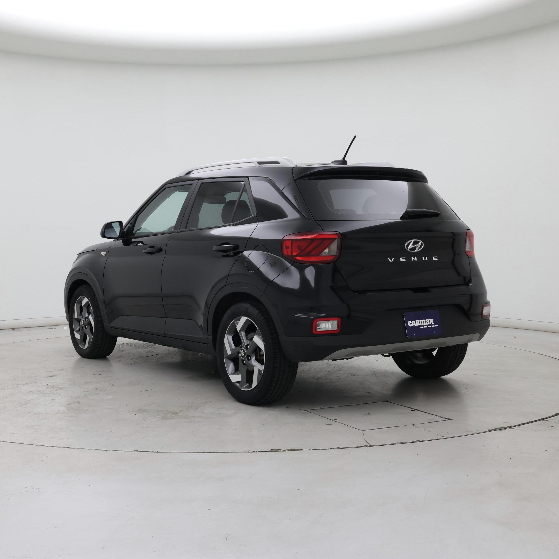 Thumbnail: 2023 Hyundai Venue - 2