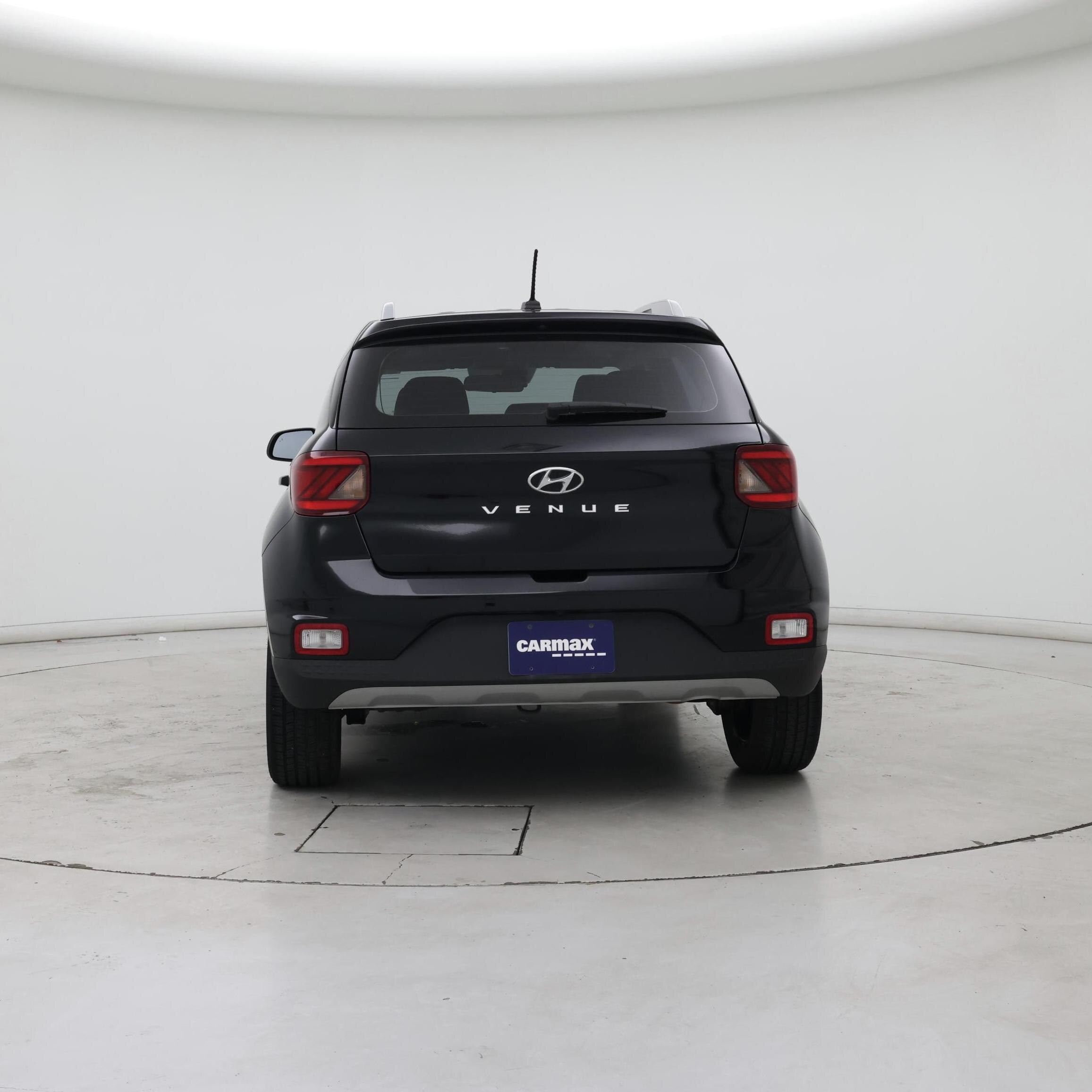 Thumbnail: 2023 Hyundai Venue - 6