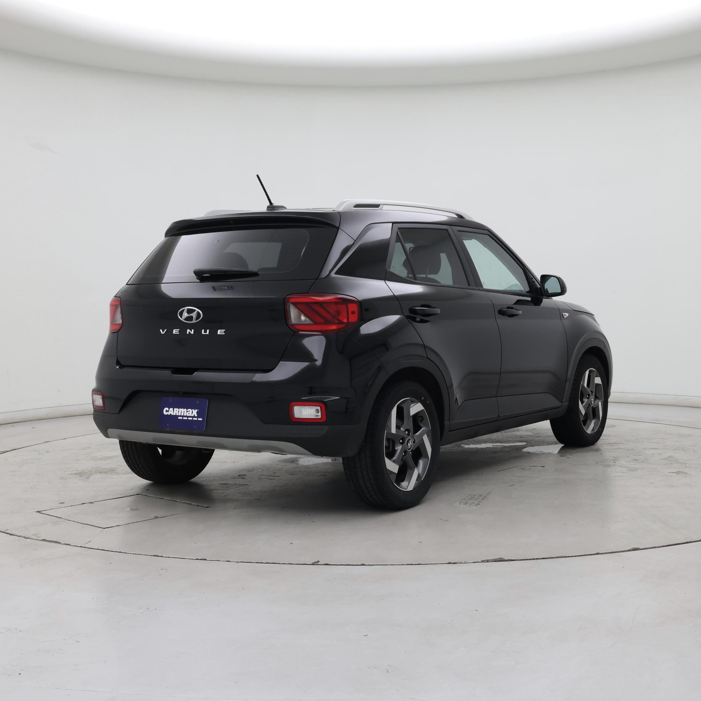 Thumbnail: 2023 Hyundai Venue - 8