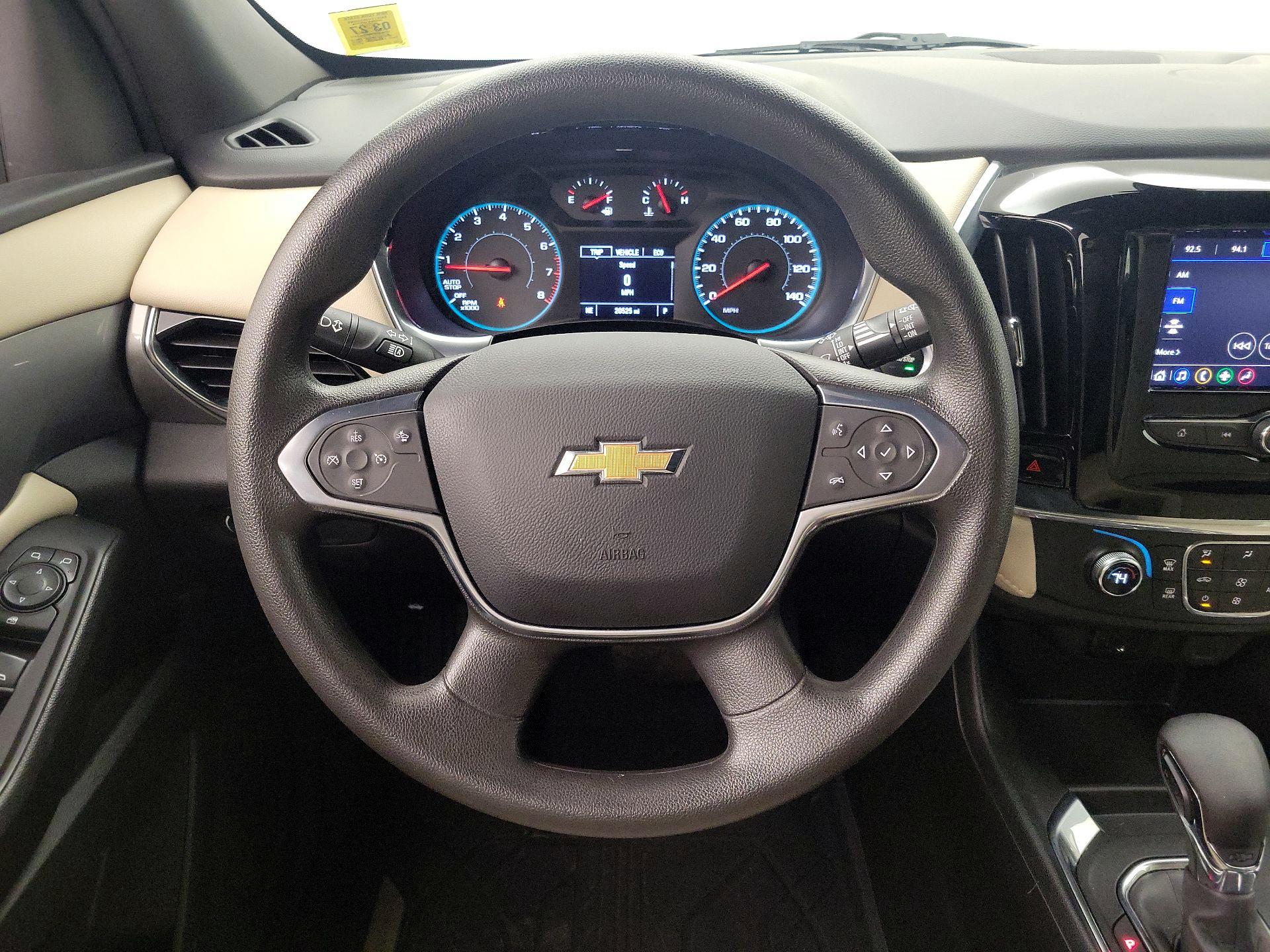 Thumbnail: 2023 Chevrolet Traverse - 10