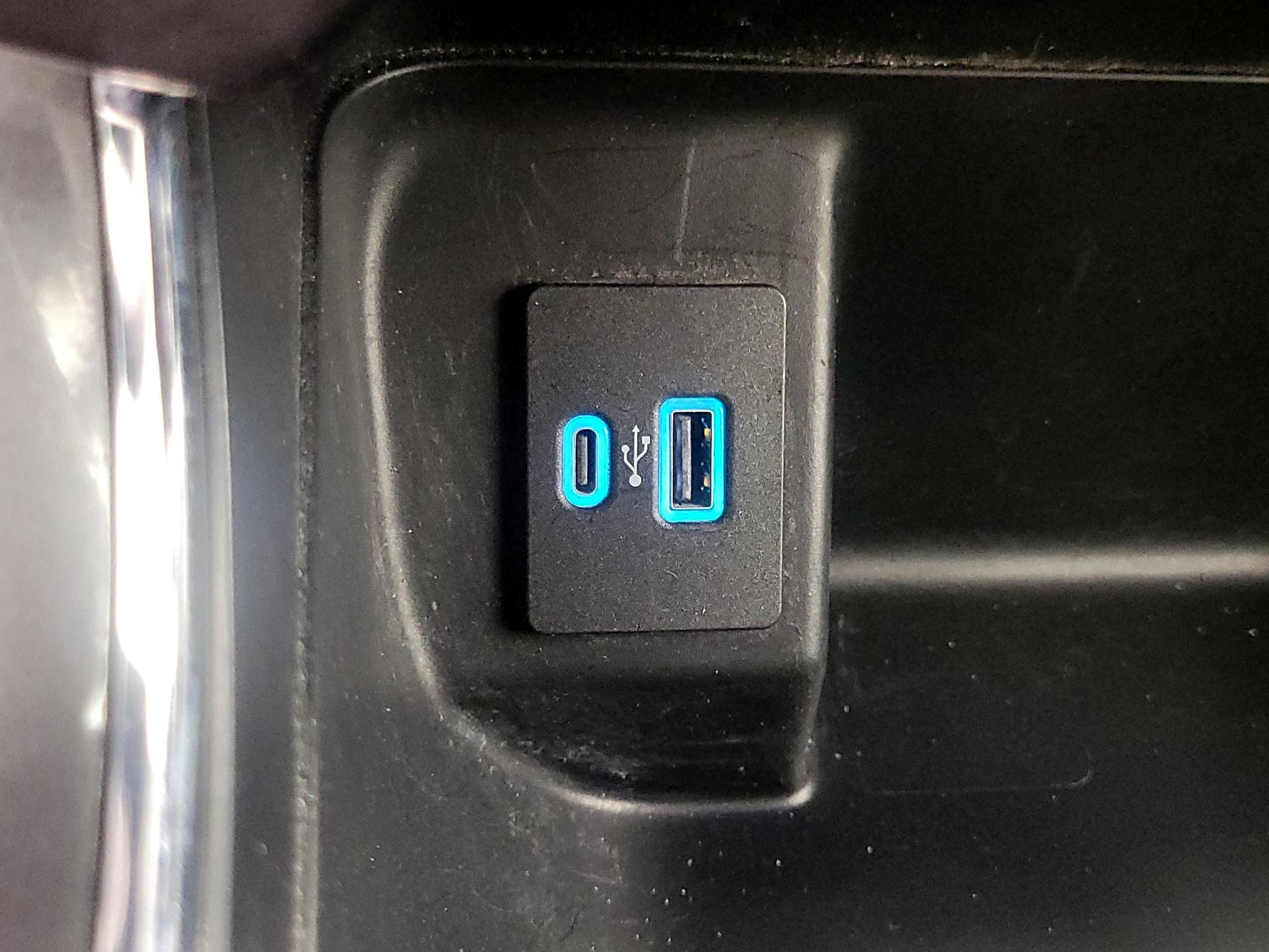 Thumbnail: 2023 Ford F-150 - 17