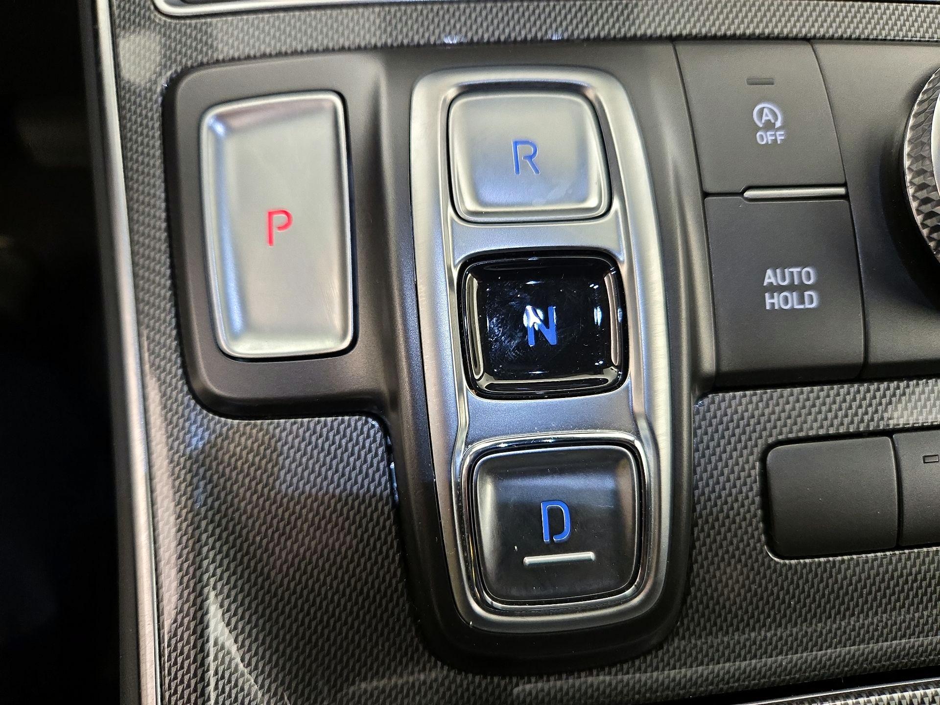 Thumbnail: 2023 Hyundai Santa Fe - 17