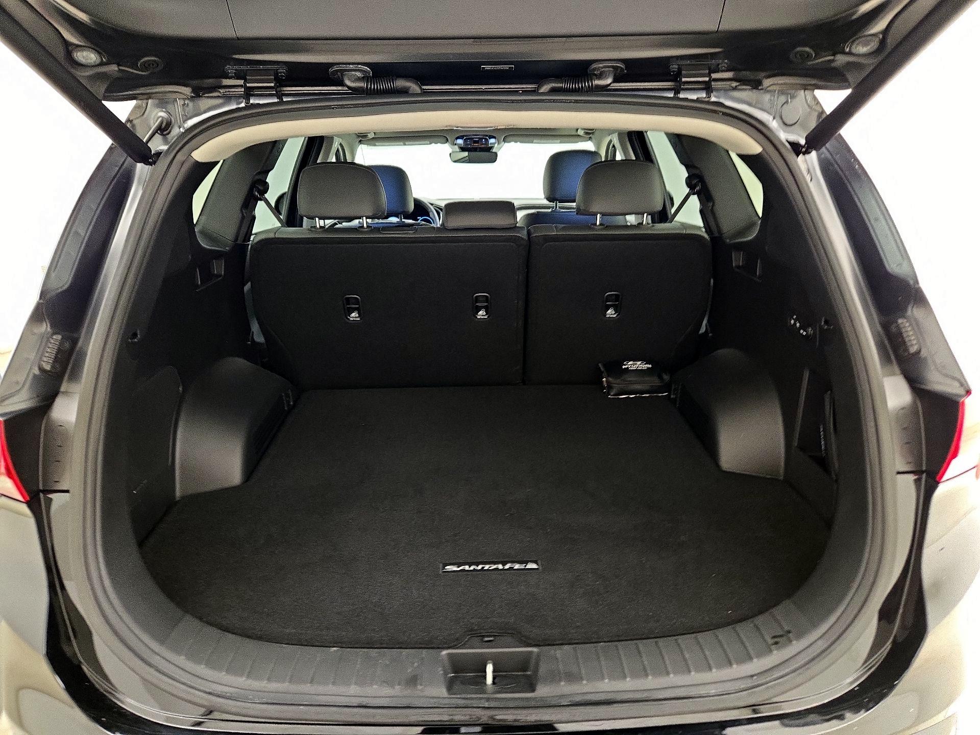 Thumbnail: 2023 Hyundai Santa Fe - 20