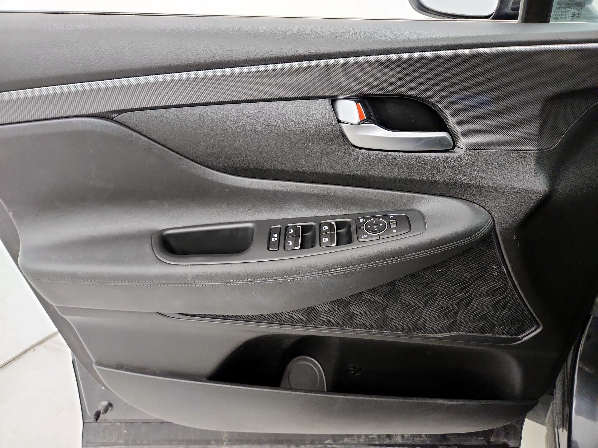 Thumbnail: 2023 Hyundai Santa Fe - 12