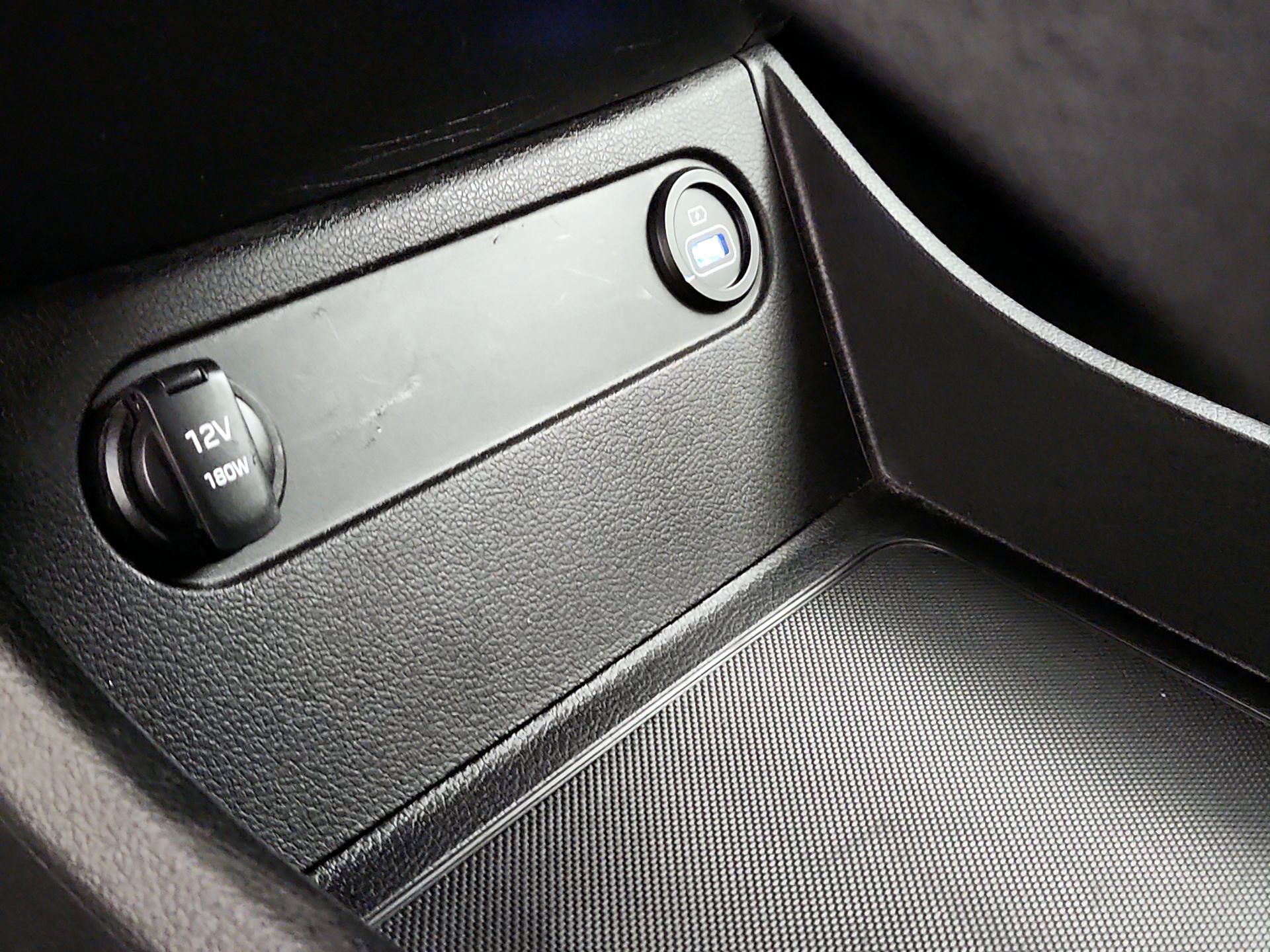 Thumbnail: 2023 Hyundai Santa Fe - 18