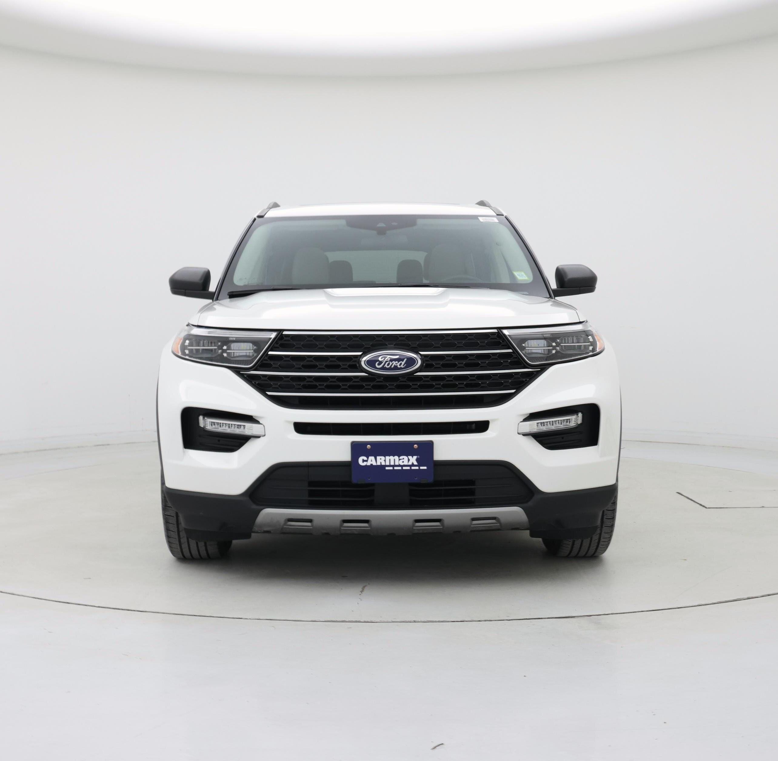 Thumbnail: 2022 Ford Explorer - 5