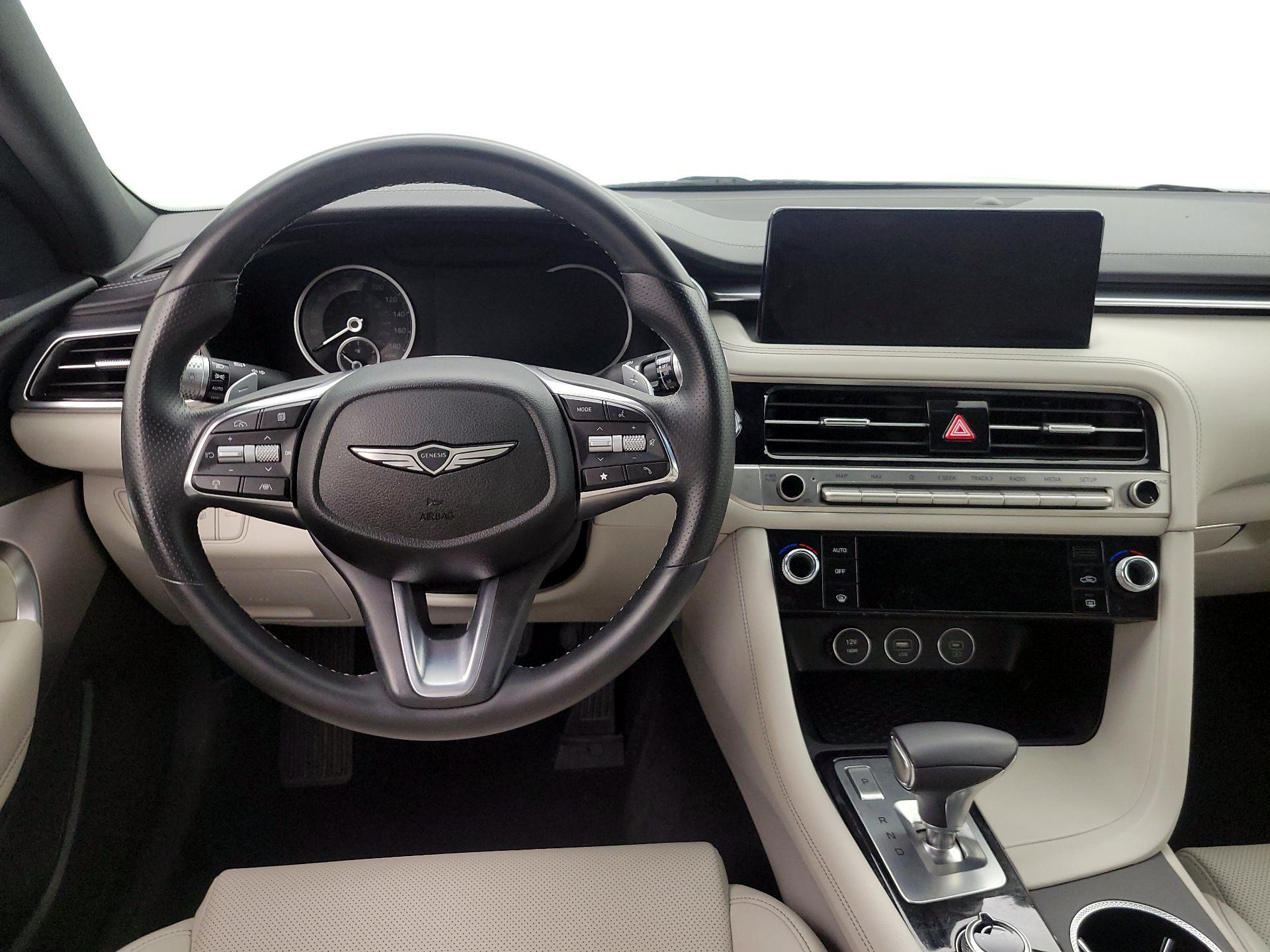 Thumbnail: 2025 Genesis G70 - 10