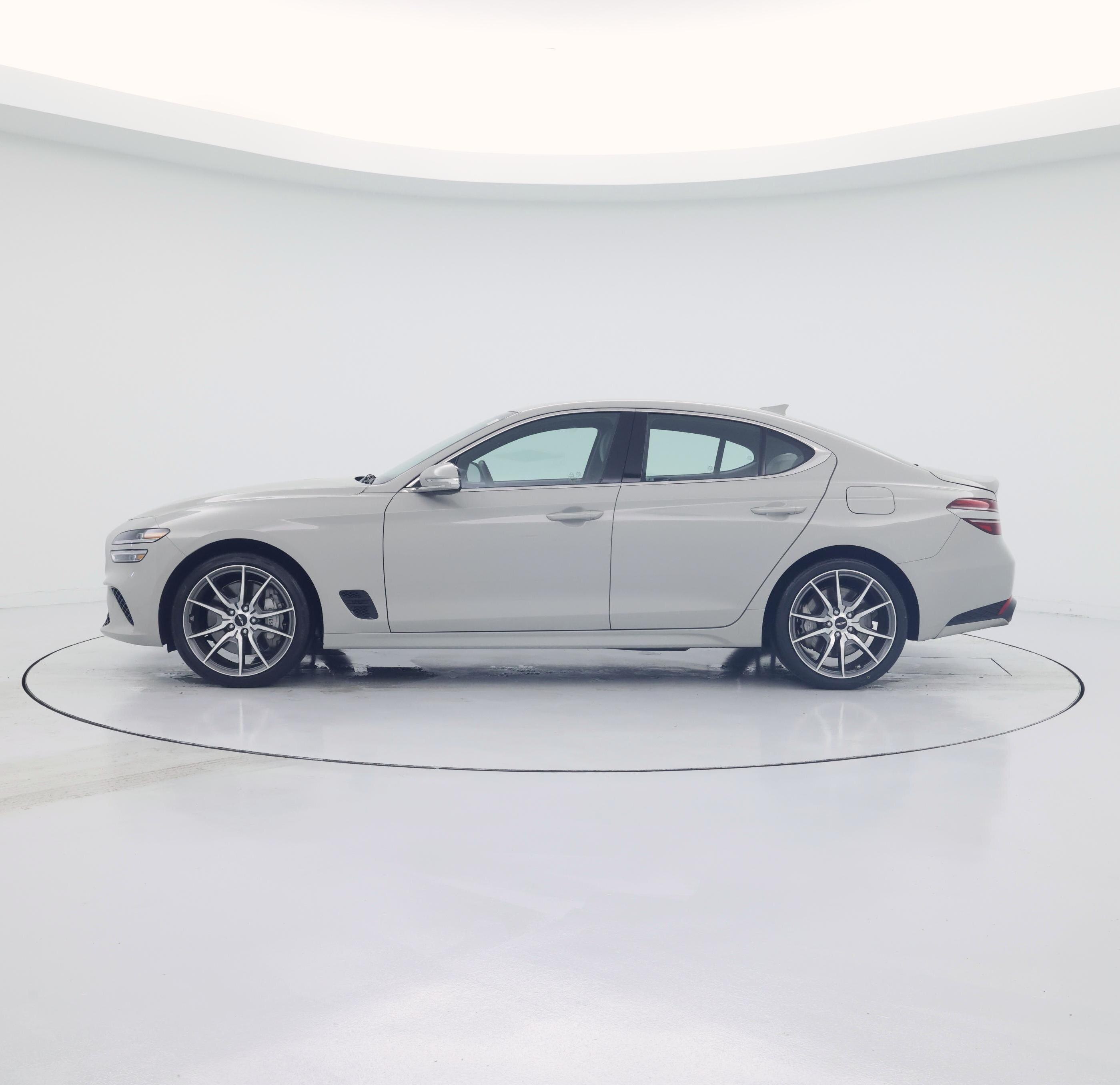 Thumbnail: 2025 Genesis G70 - 3