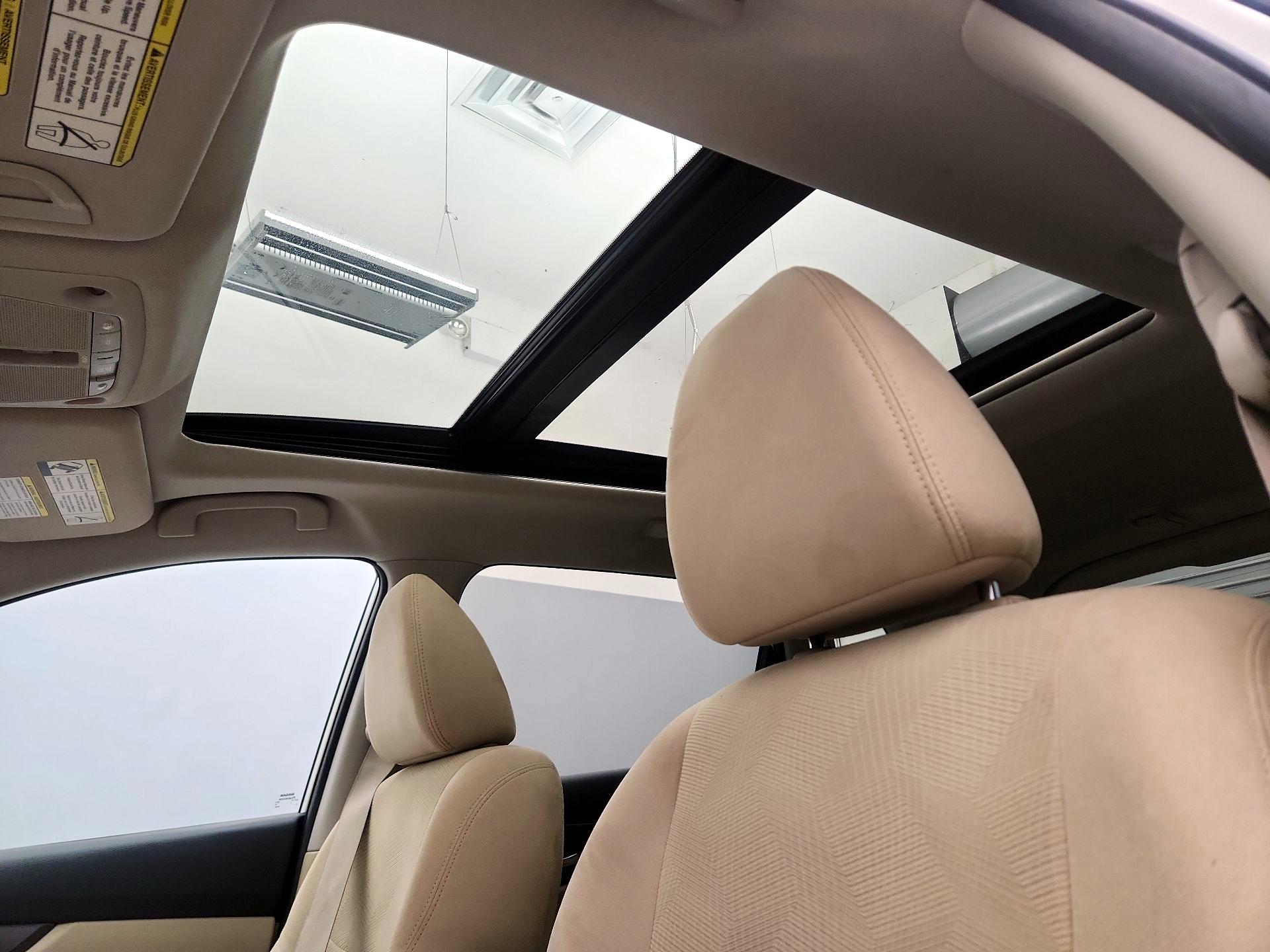 Thumbnail: 2014 Nissan Rogue - 19