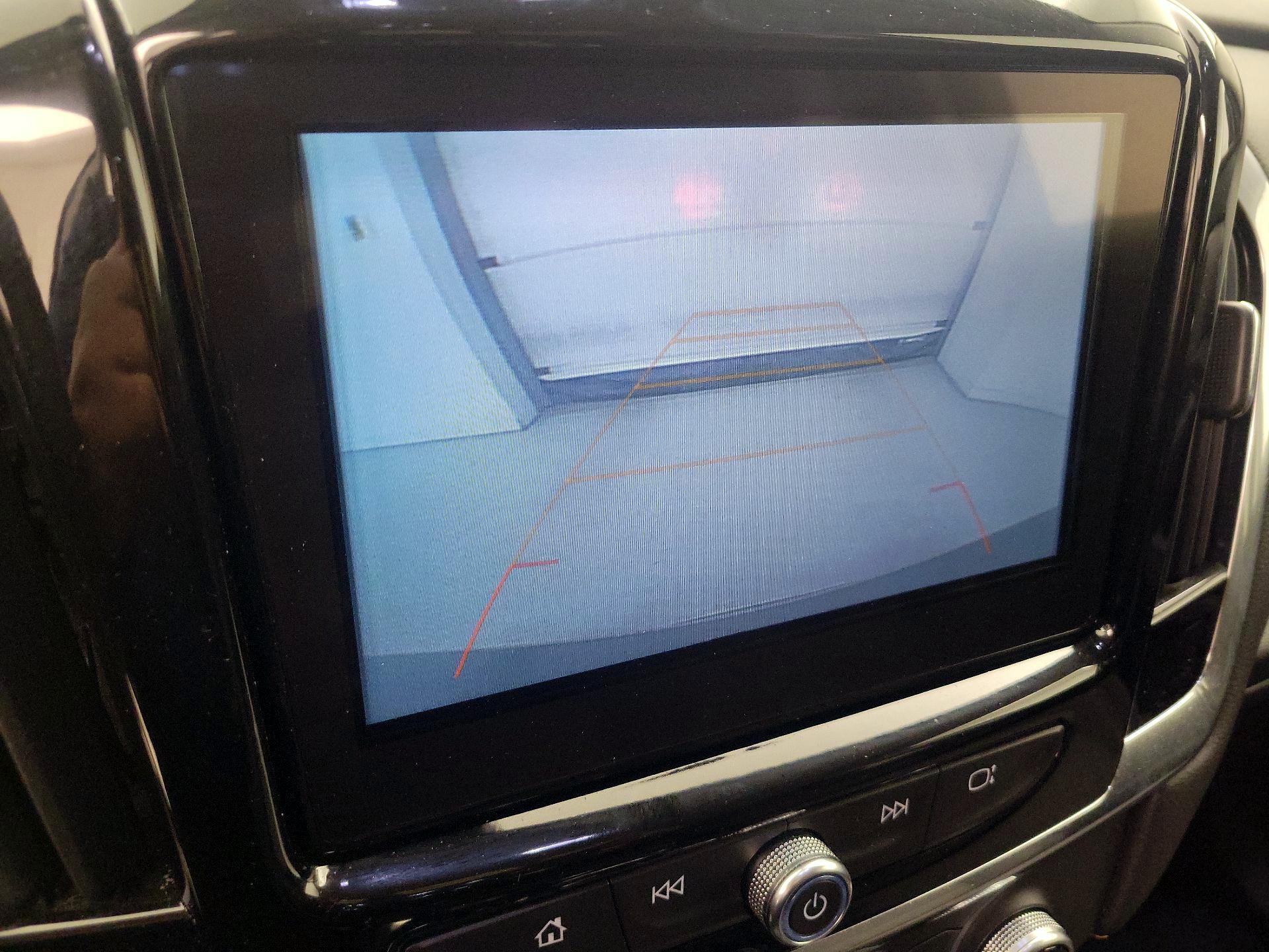 Thumbnail: 2019 Chevrolet Traverse - 14