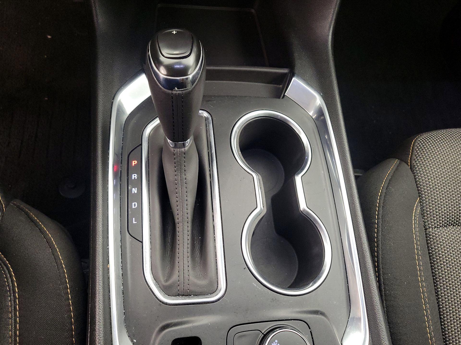 Thumbnail: 2019 Chevrolet Traverse - 17