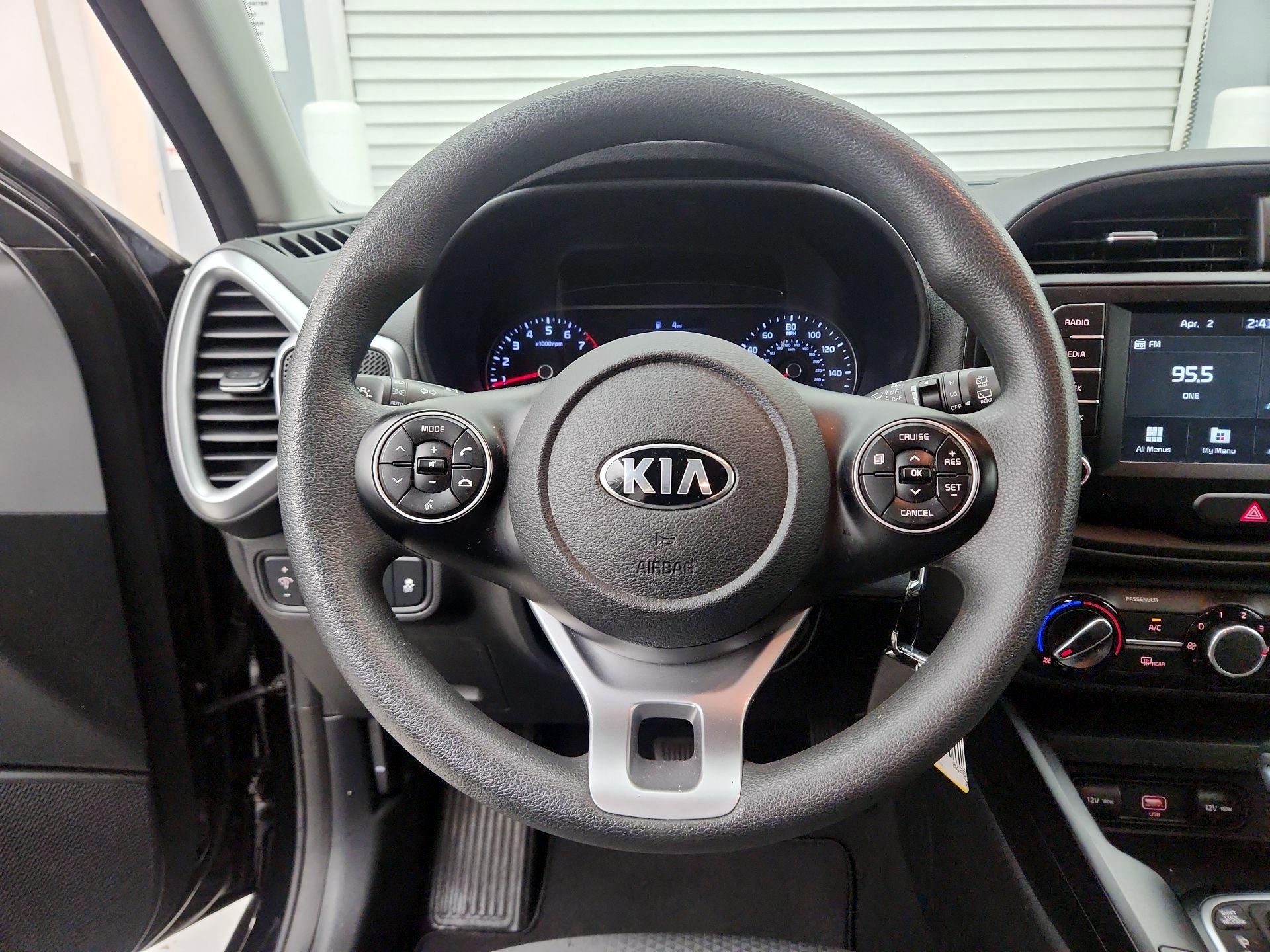 Thumbnail: 2021 Kia Soul - 10