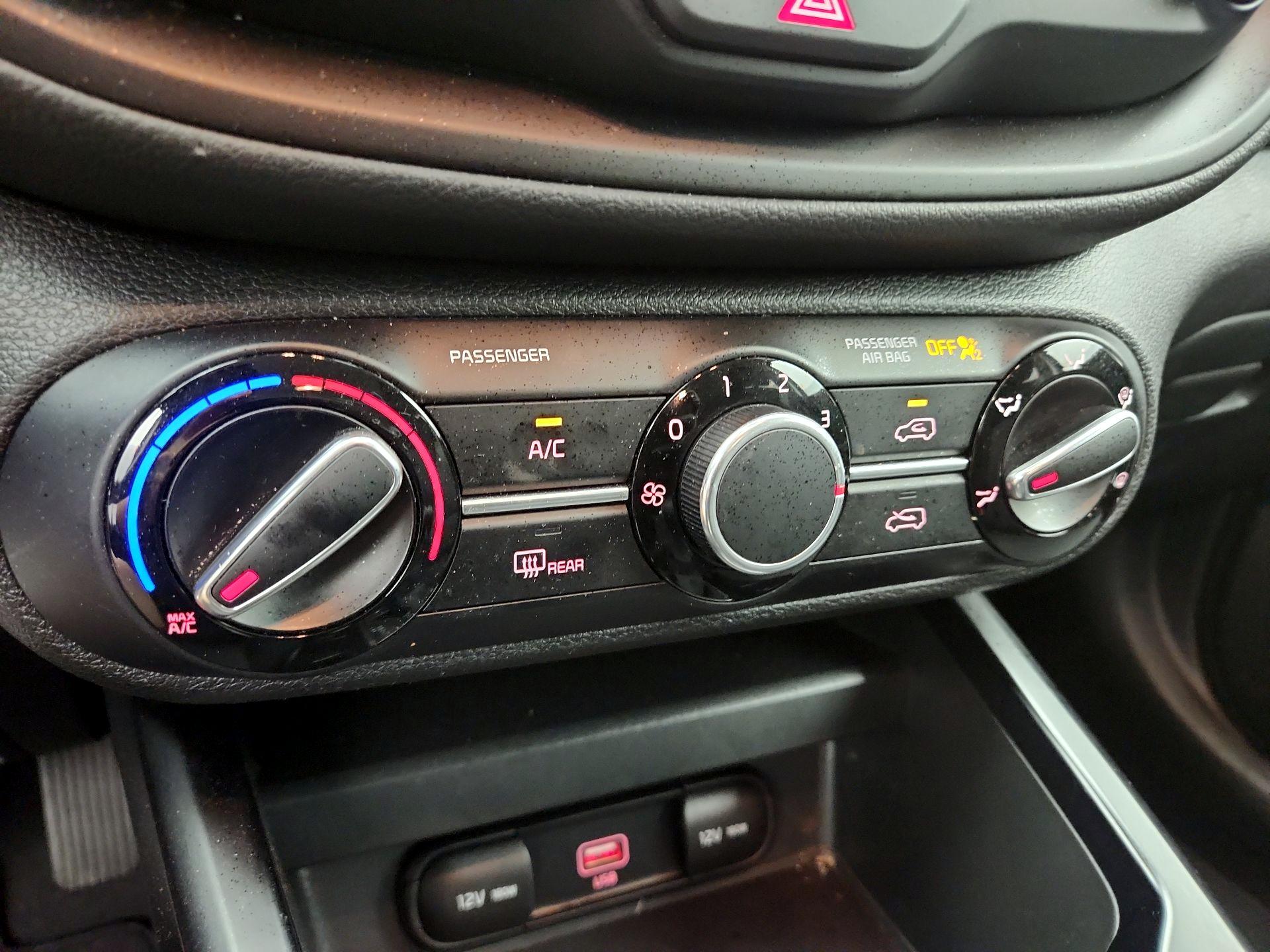 Thumbnail: 2021 Kia Soul - 16