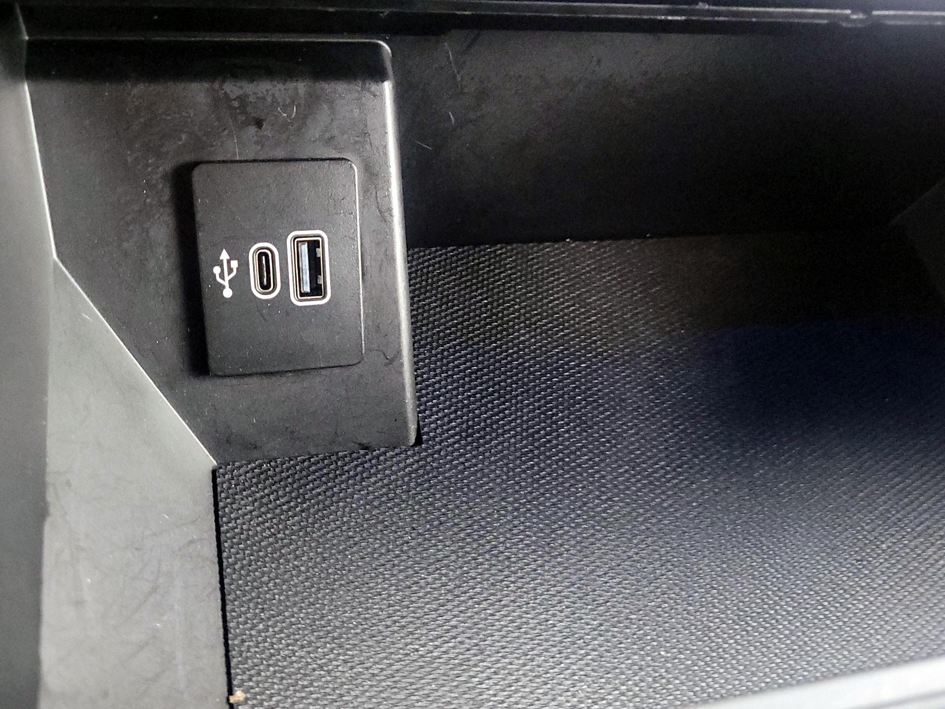 Thumbnail: 2025 Ford F-150 - 19