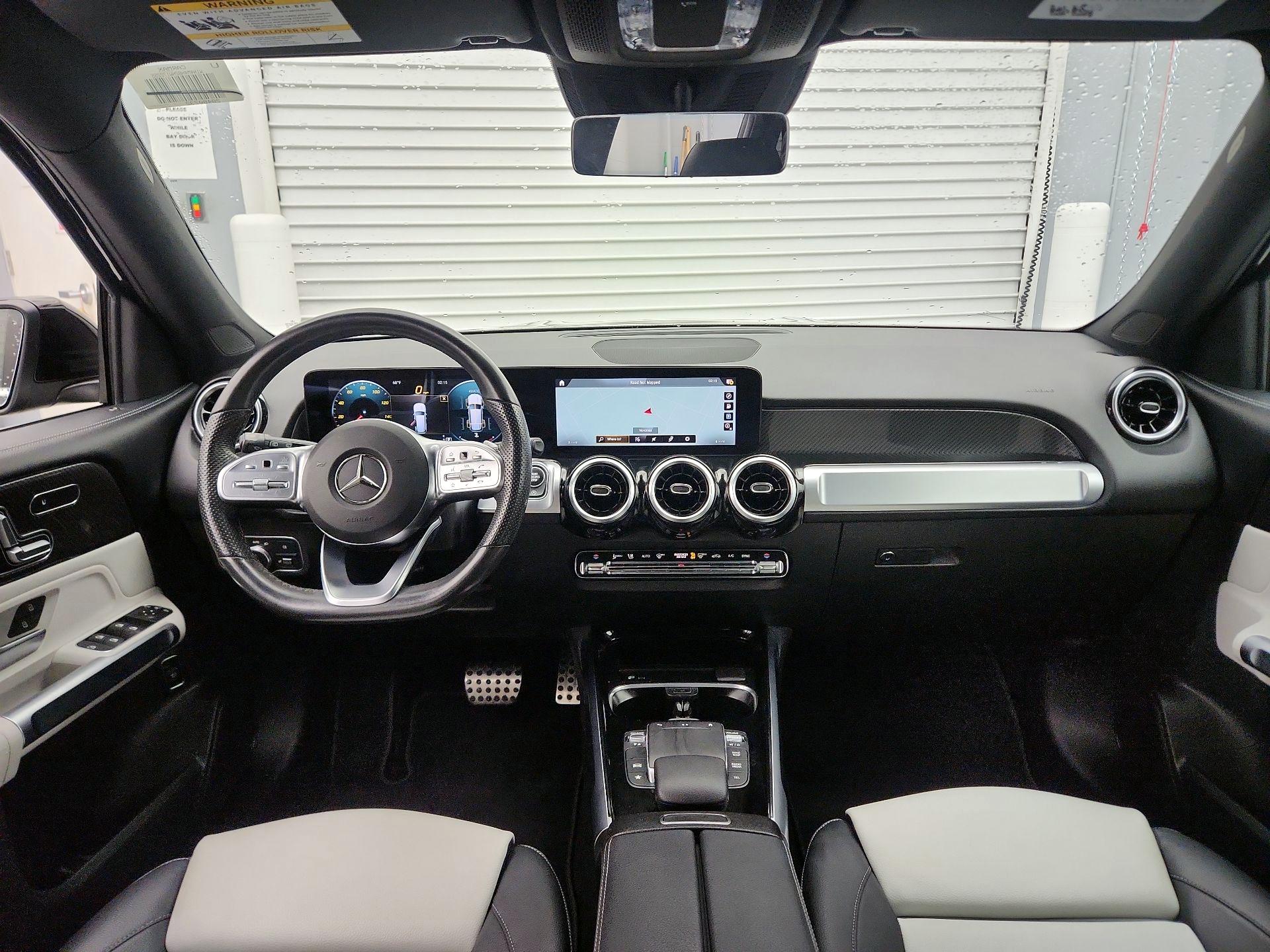 Thumbnail: 2022 Mercedes-Benz GLB - 9