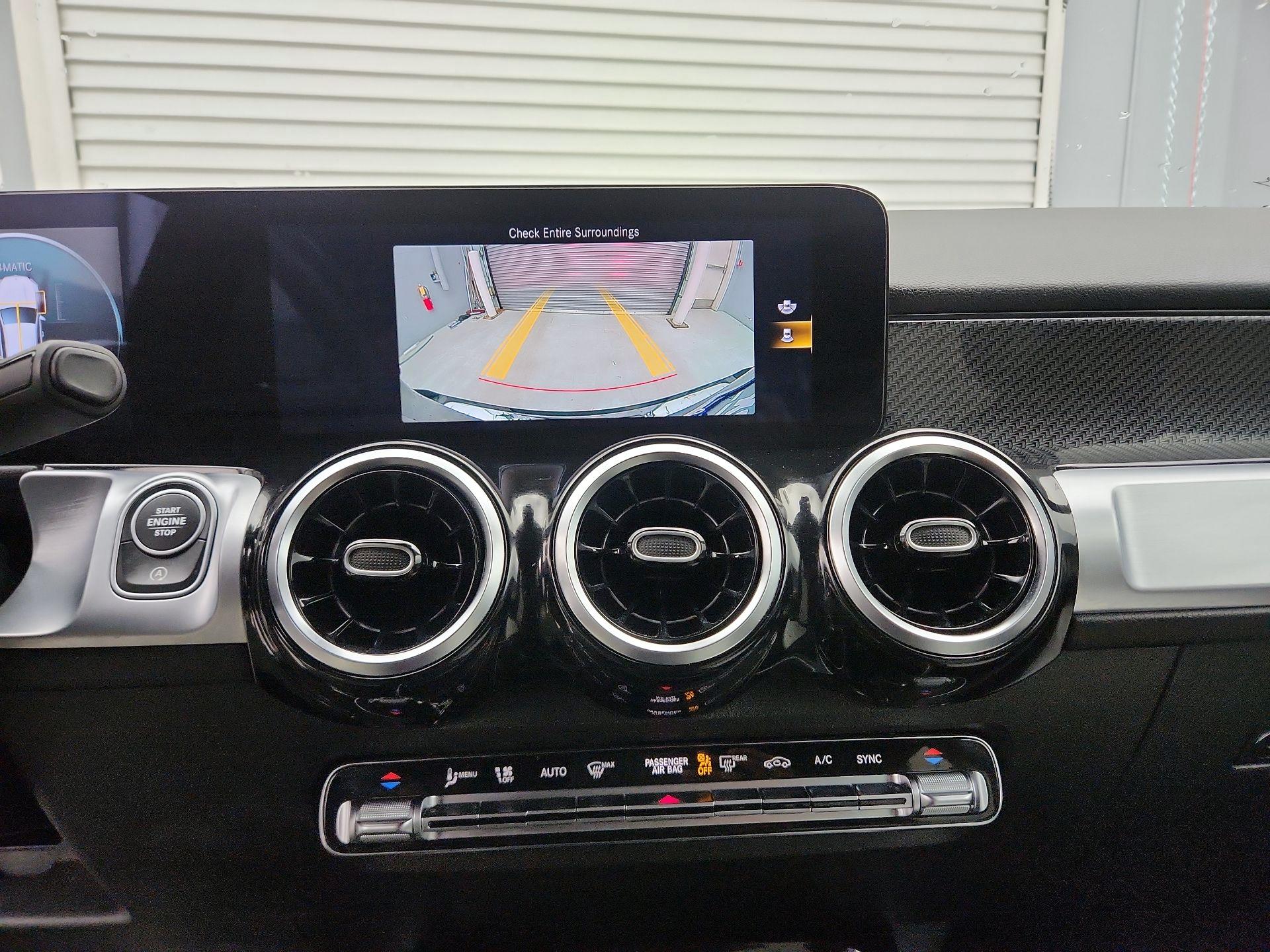Thumbnail: 2022 Mercedes-Benz GLB - 15
