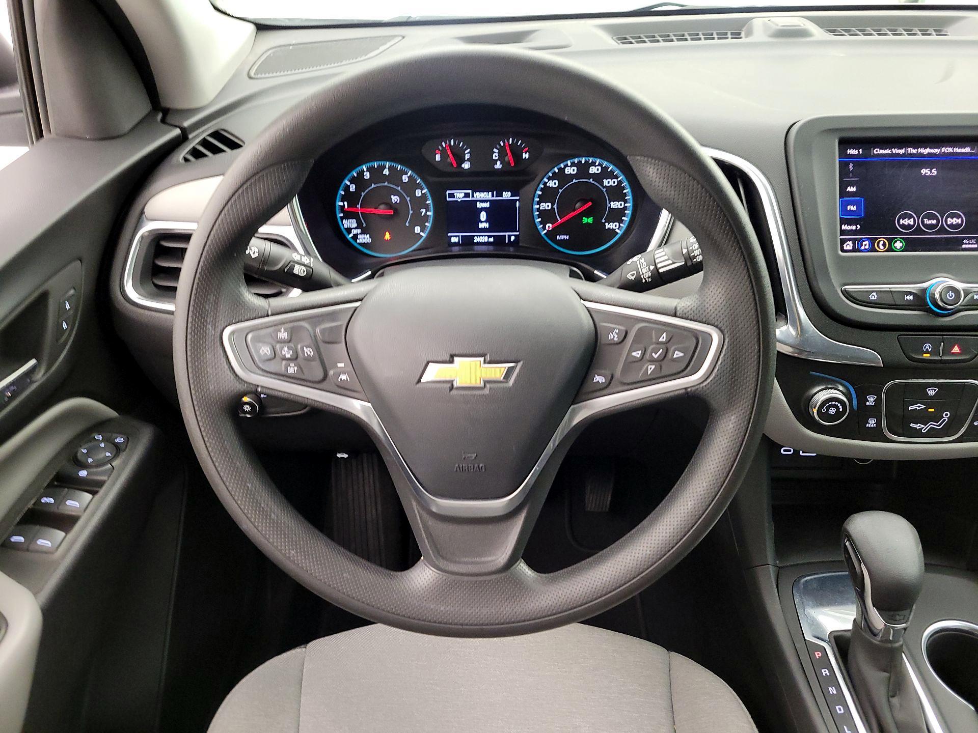 Thumbnail: 2023 Chevrolet Equinox - 10