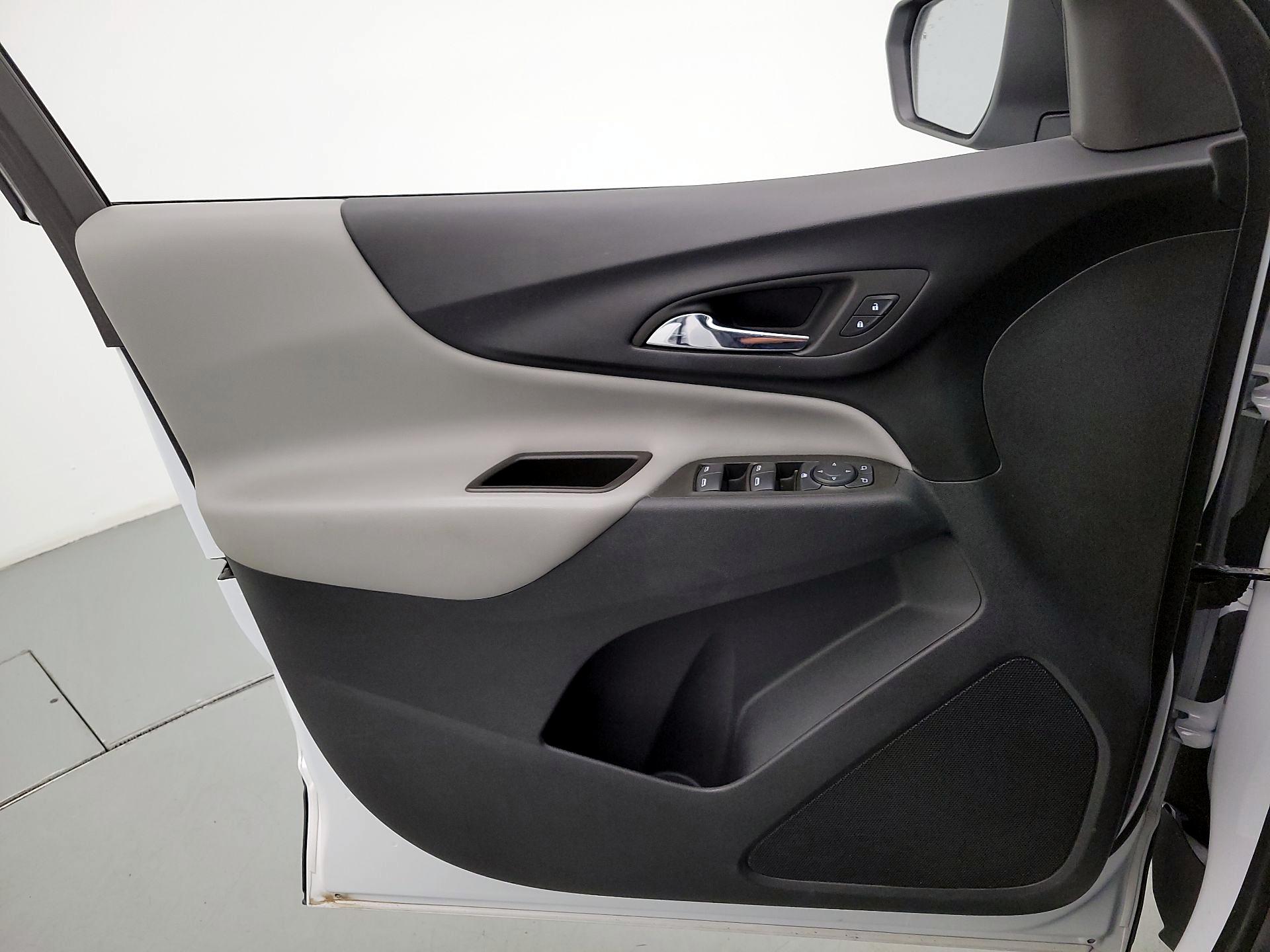 Thumbnail: 2023 Chevrolet Equinox - 12