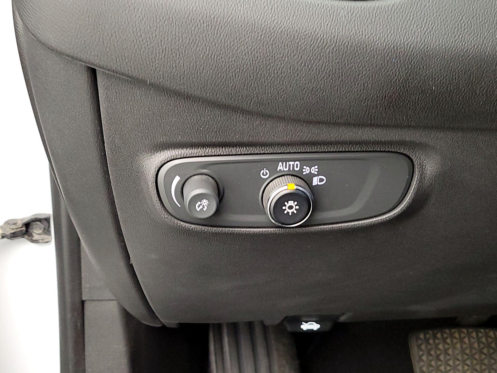 Thumbnail: 2023 Chevrolet Equinox - 13