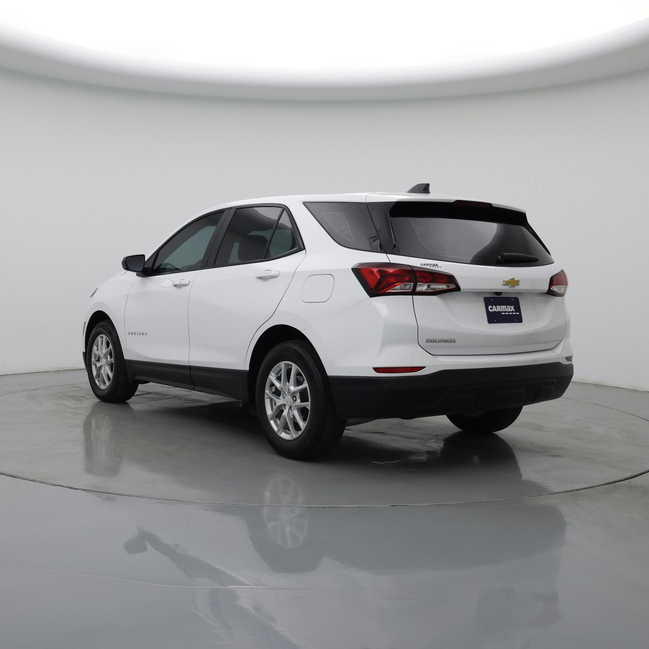 Thumbnail: 2023 Chevrolet Equinox - 2