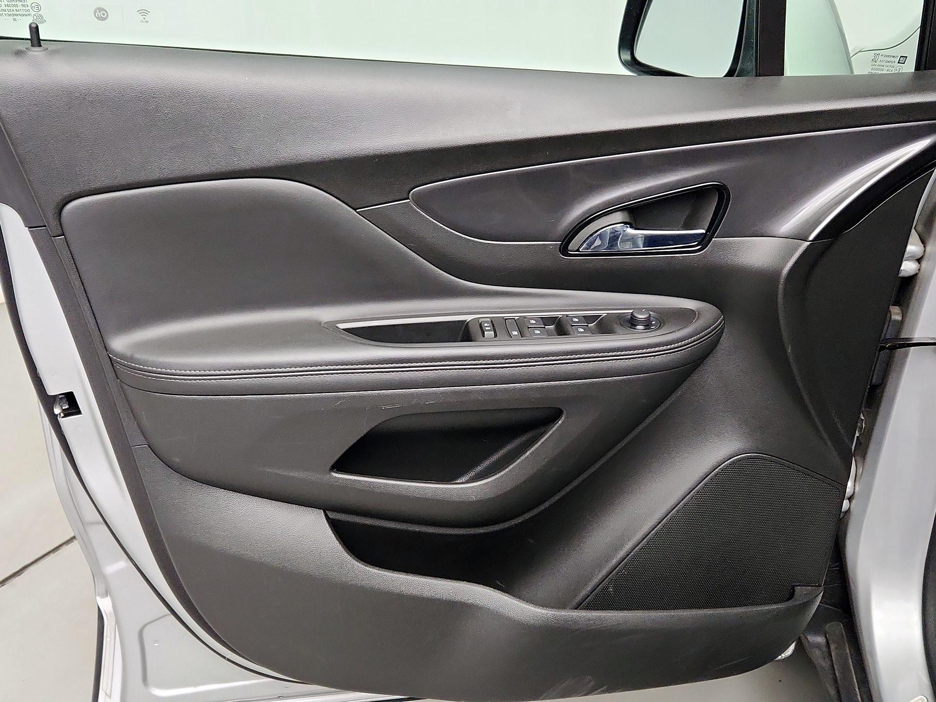 Thumbnail: 2022 Buick Encore - 12
