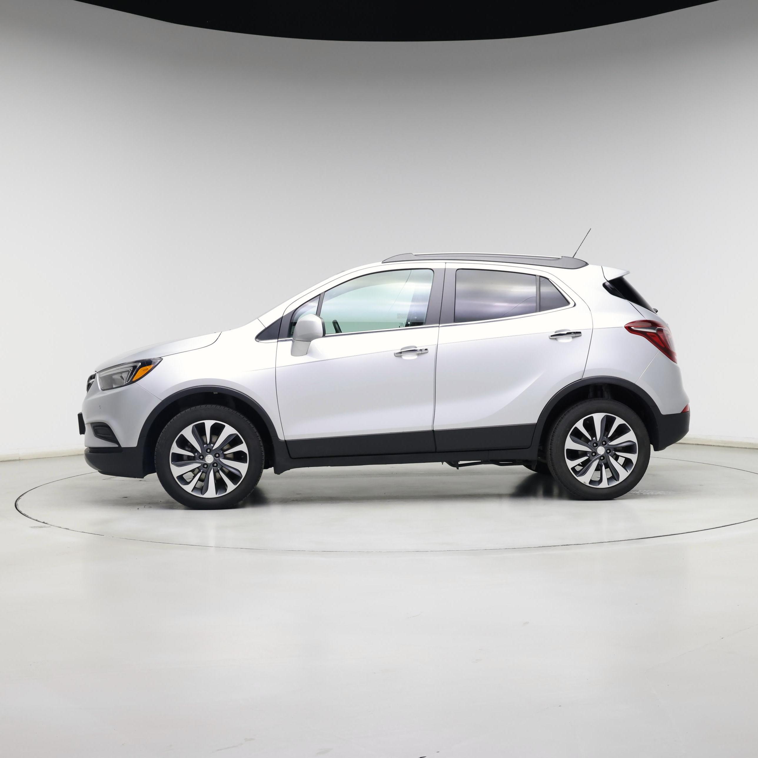 Thumbnail: 2022 Buick Encore - 3