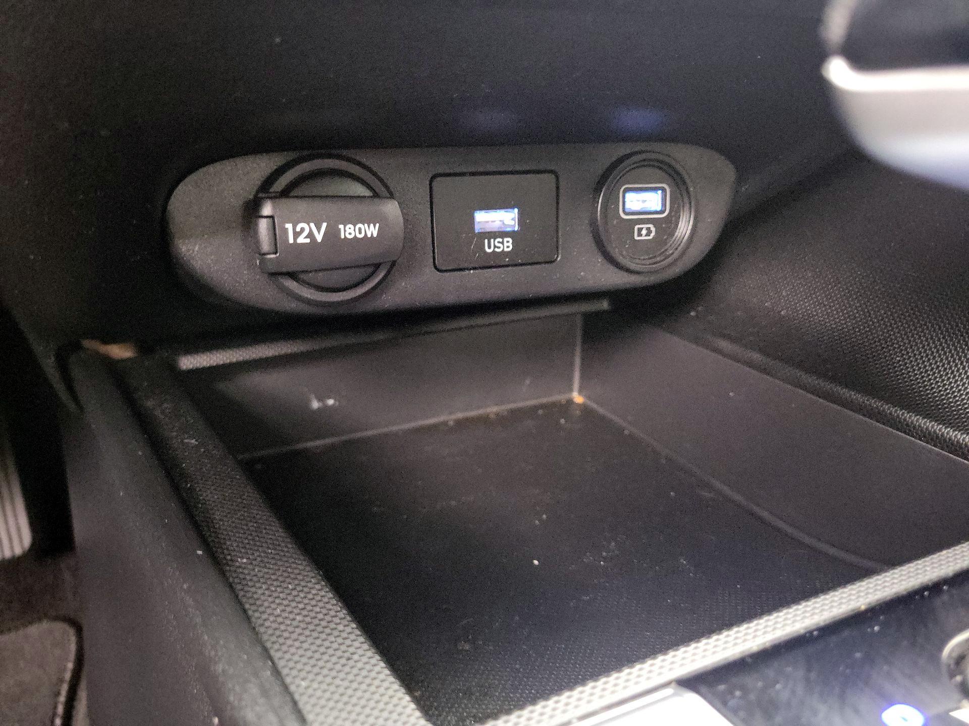 Thumbnail: 2023 Hyundai Elantra - 18