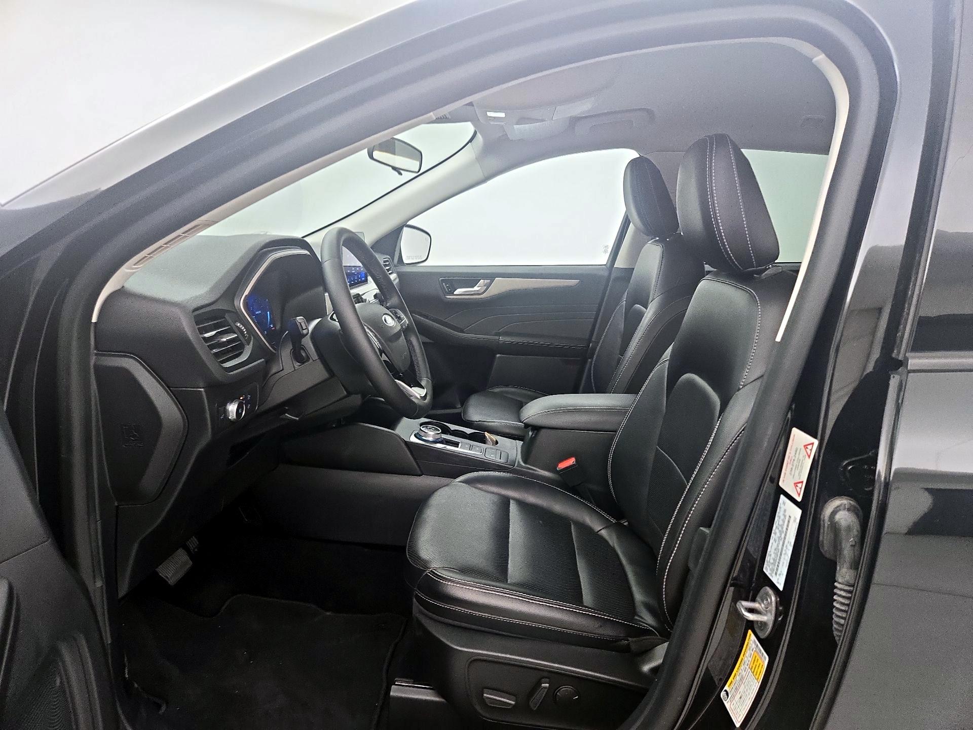 Thumbnail: 2022 Ford Escape - 11