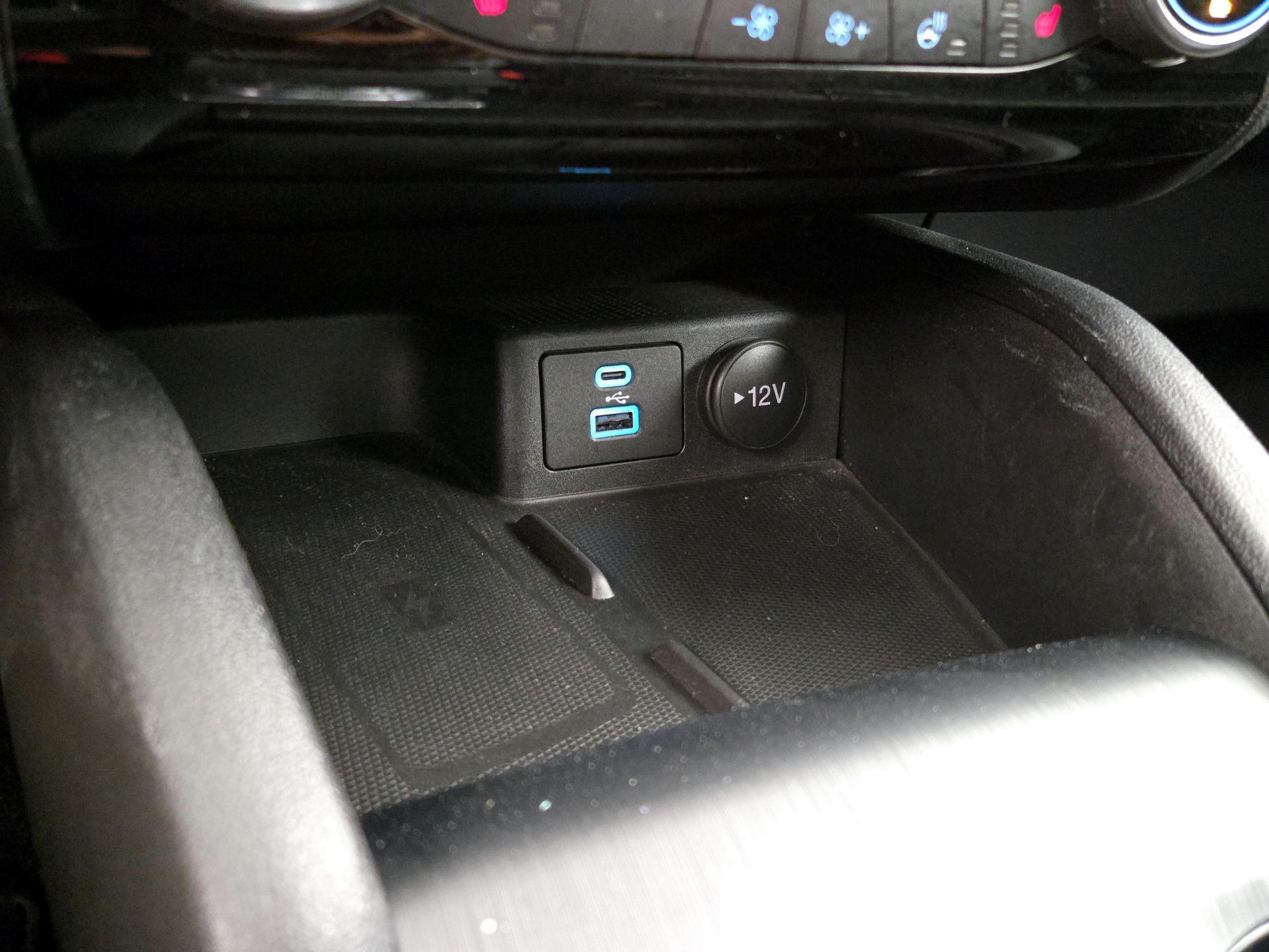 Thumbnail: 2022 Ford Escape - 19