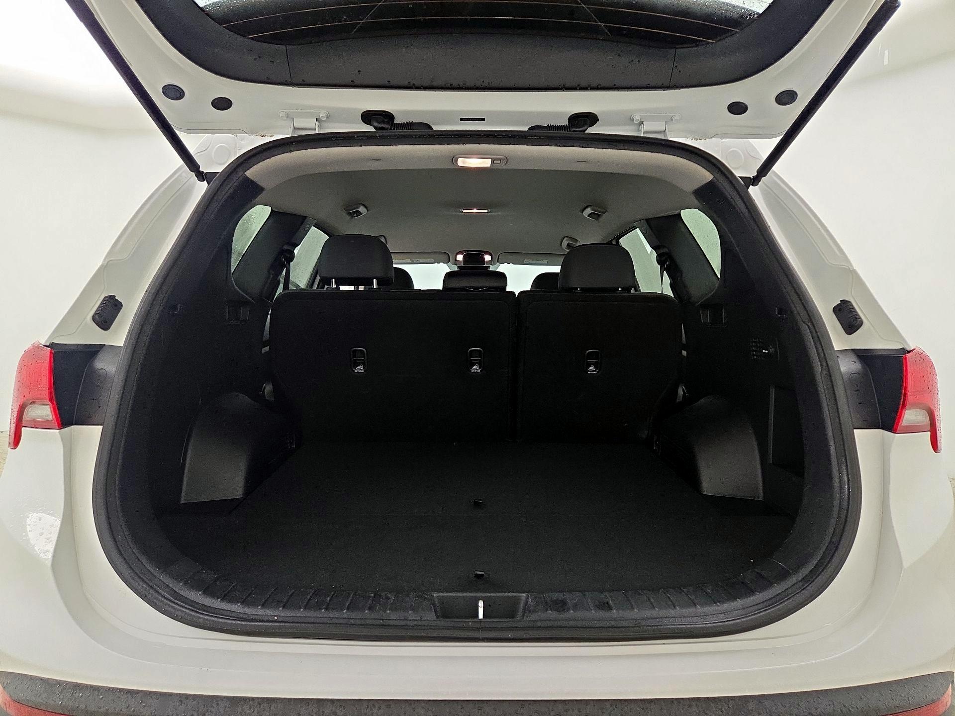 Thumbnail: 2023 Hyundai Santa Fe - 20