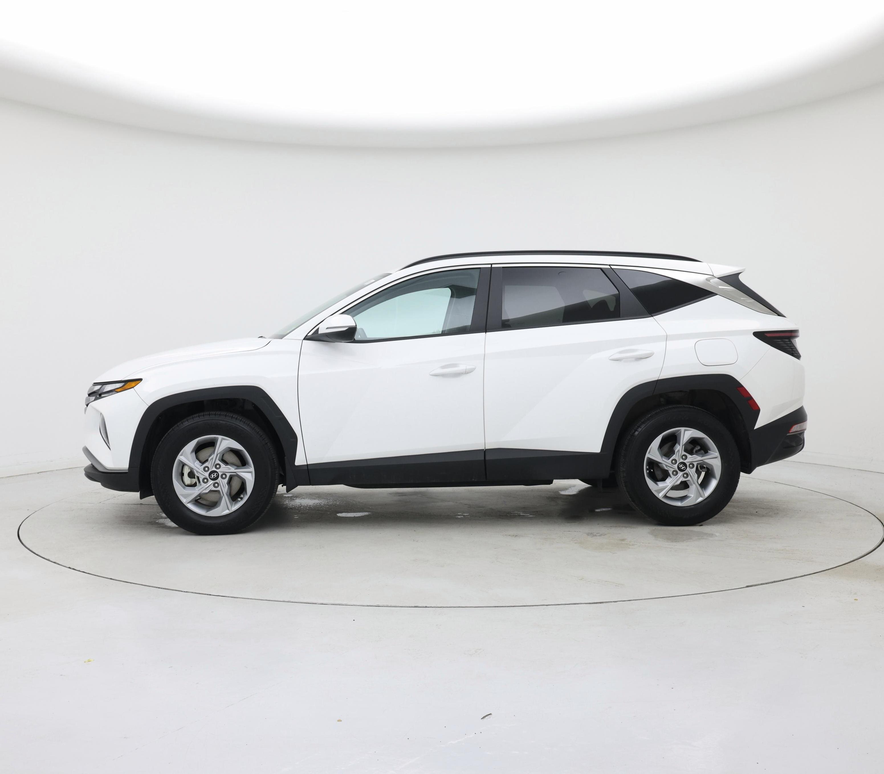 Thumbnail: 2023 Hyundai Tucson - 3